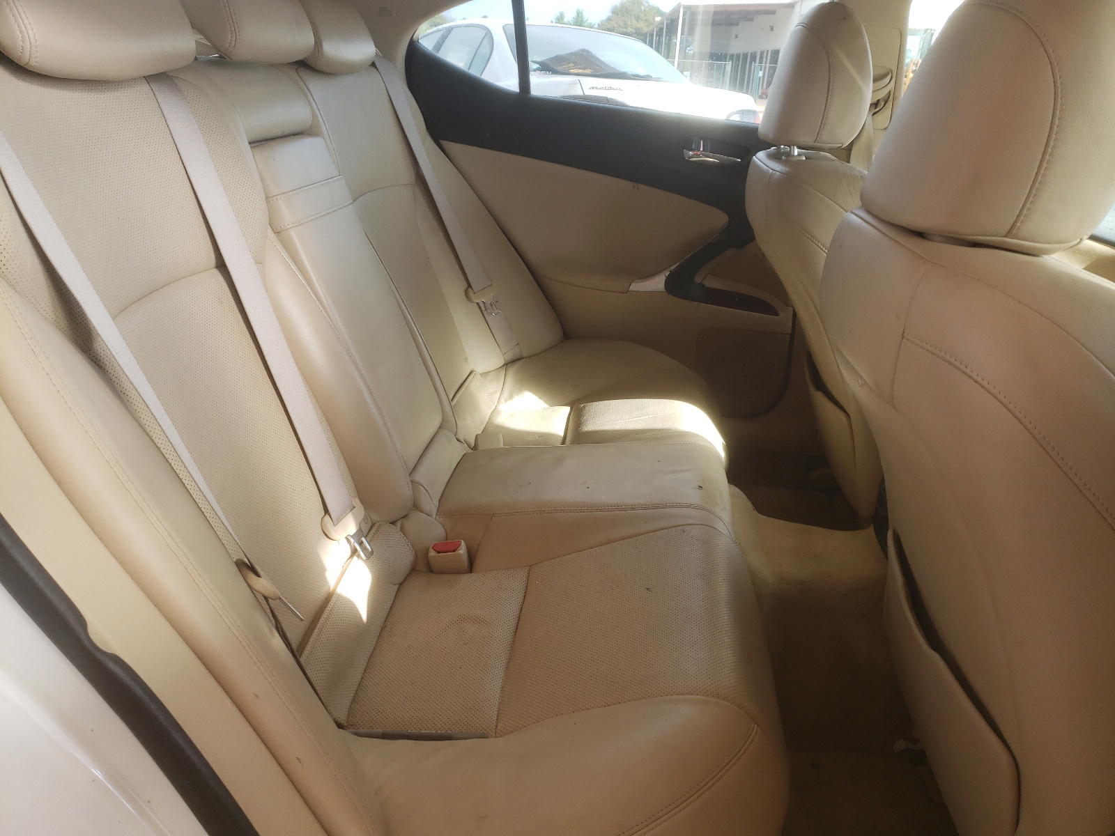 Photo 6 from auction – 2007 LEXUS IS 250 with VIN JTHBK262572042085