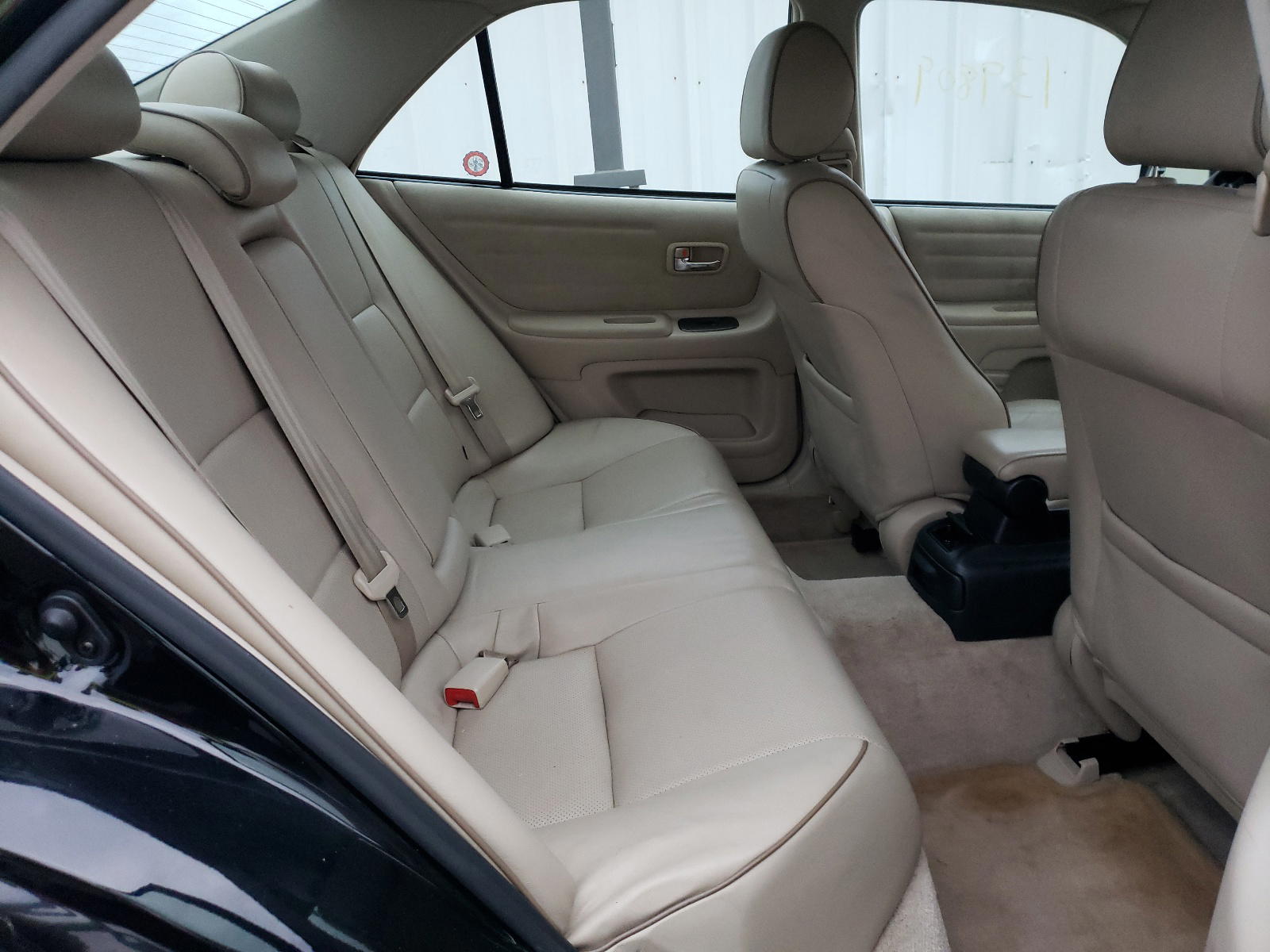 Photo 6 from auction – 2002 LEXUS IS 300 with VIN JTHBD192720048846