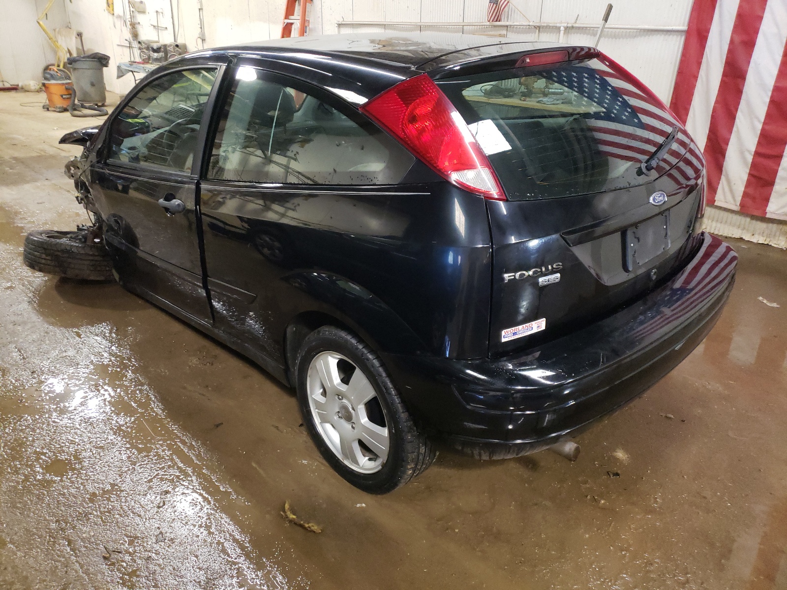 Photo 3 from auction – 2007 FORD FOCUS ZX3 with VIN 1FAFP31N97W307567