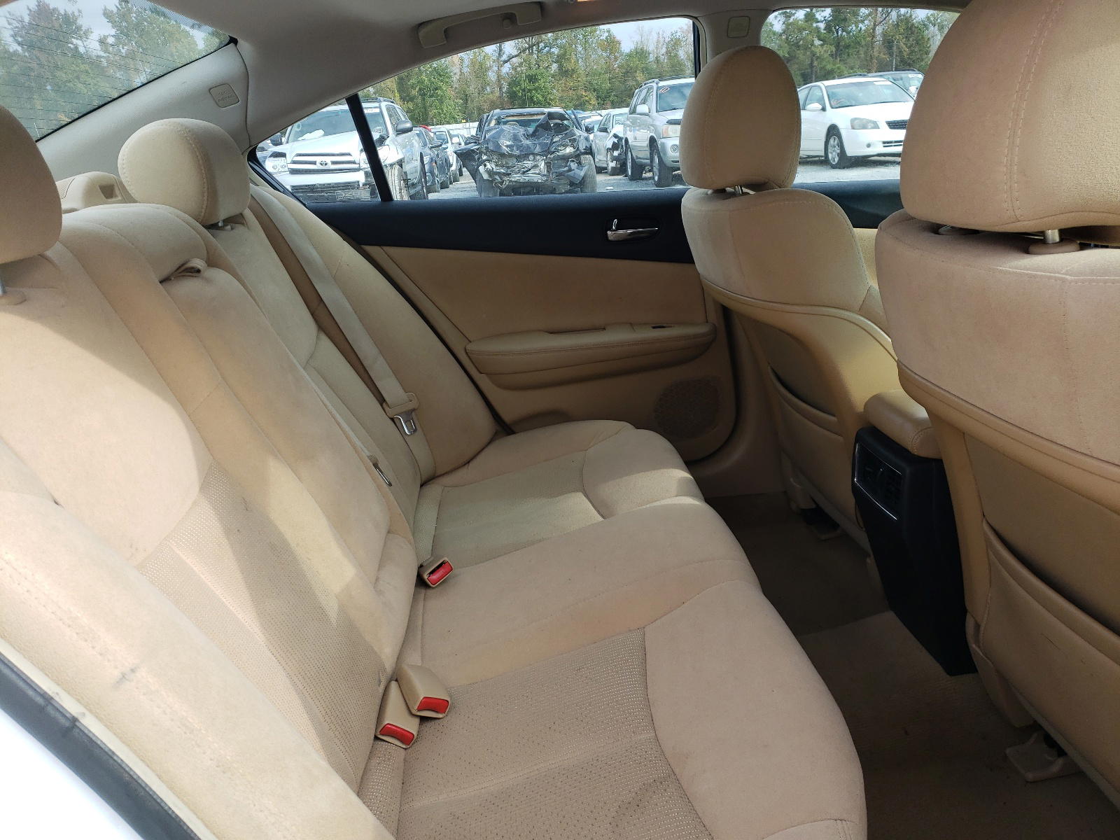 Photo 6 from auction – 2011 NISSAN MAXIMA S with VIN 1N4AA5AP9BC814438
