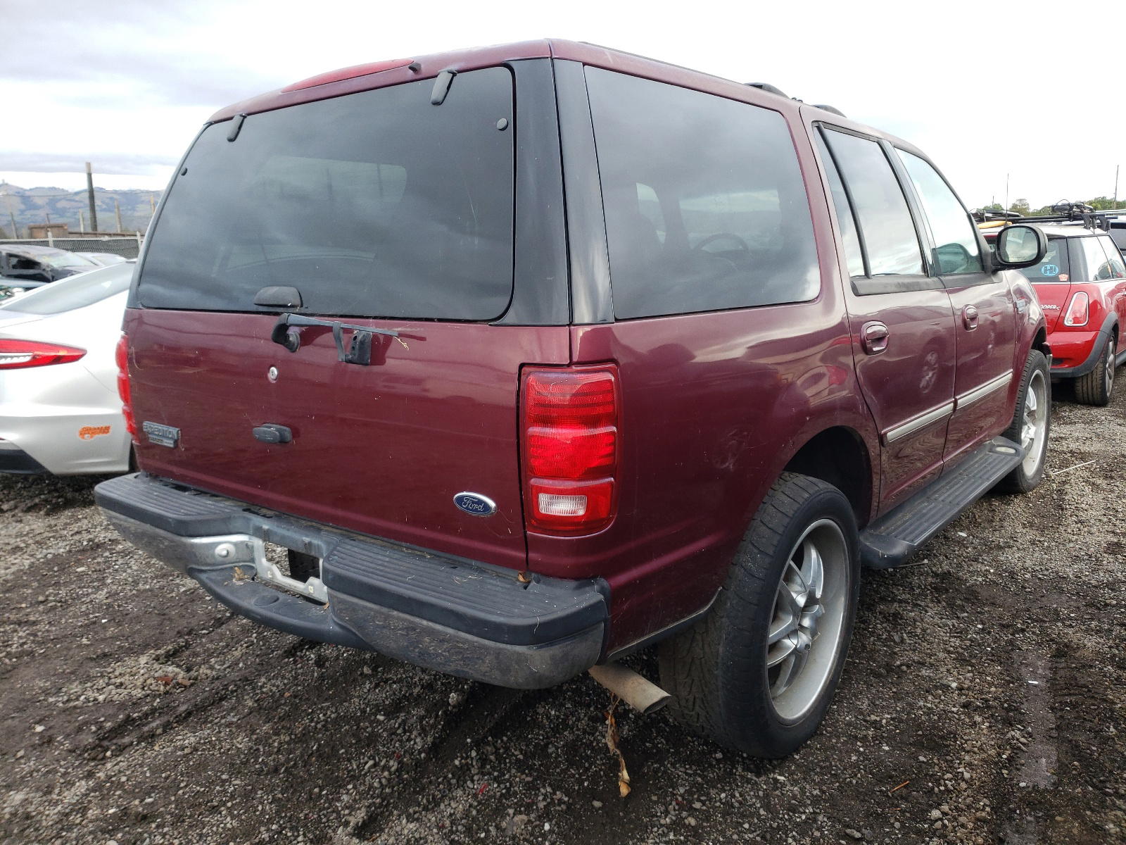 Photo 4 from auction – 2001 FORD EXPEDITION with VIN 1FMRU16W11LB80856