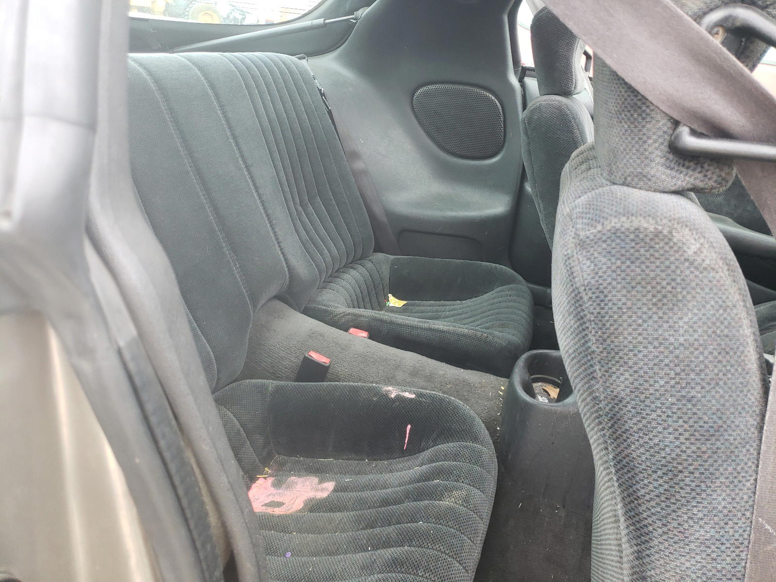 Photo 6 from auction – 2000 PONTIAC FIREBIRD with VIN 2G2FS22K7Y2158428