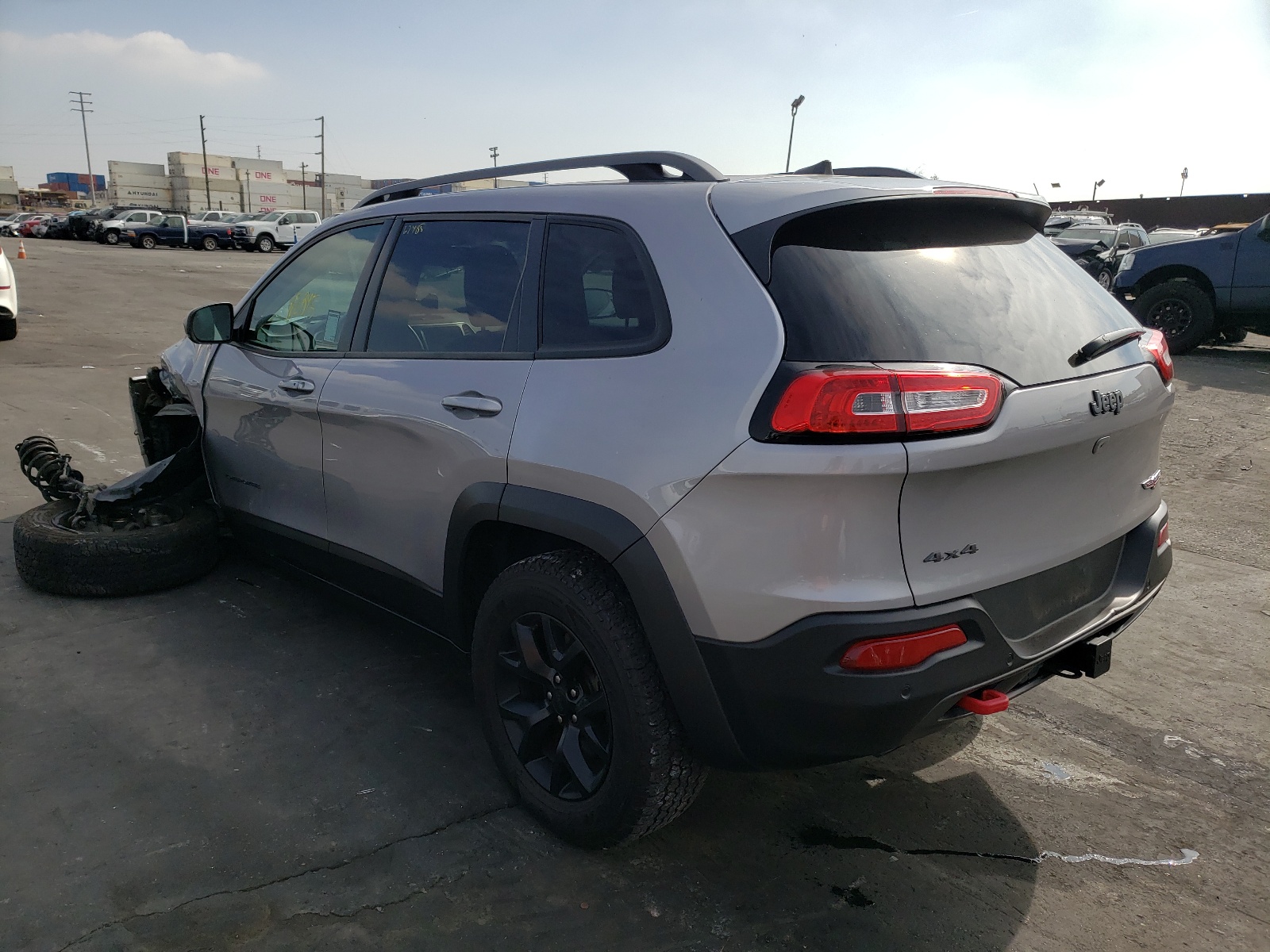 Photo 3 from auction – 2018 JEEP CHEROKEE T with VIN 1C4PJMBX6JD508853