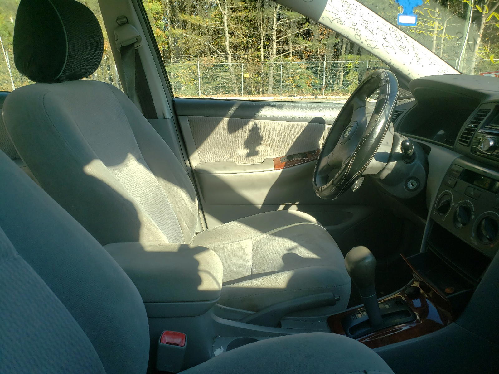 Photo 5 from auction – 2006 TOYOTA COROLLA CE with VIN 2T1BR30E96C615219