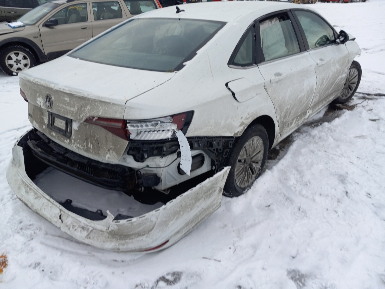 Photo 4 from auction – 2019 VOLKSWAGEN JETTA S with VIN 3VWCB7BU5KM172392