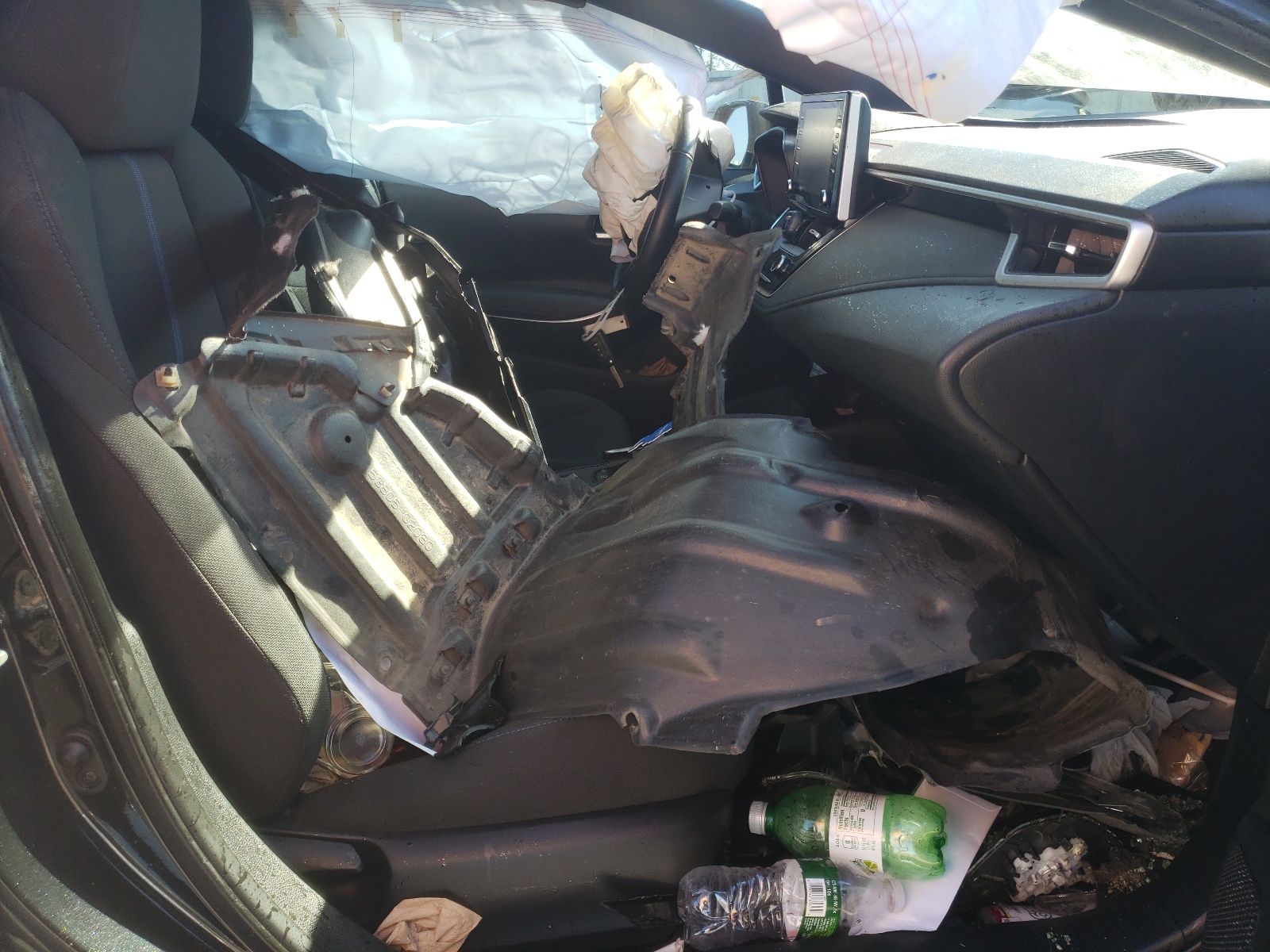 Photo 5 from auction – 2020 TOYOTA COROLLA SE with VIN 5YFS4RCE7LP008048