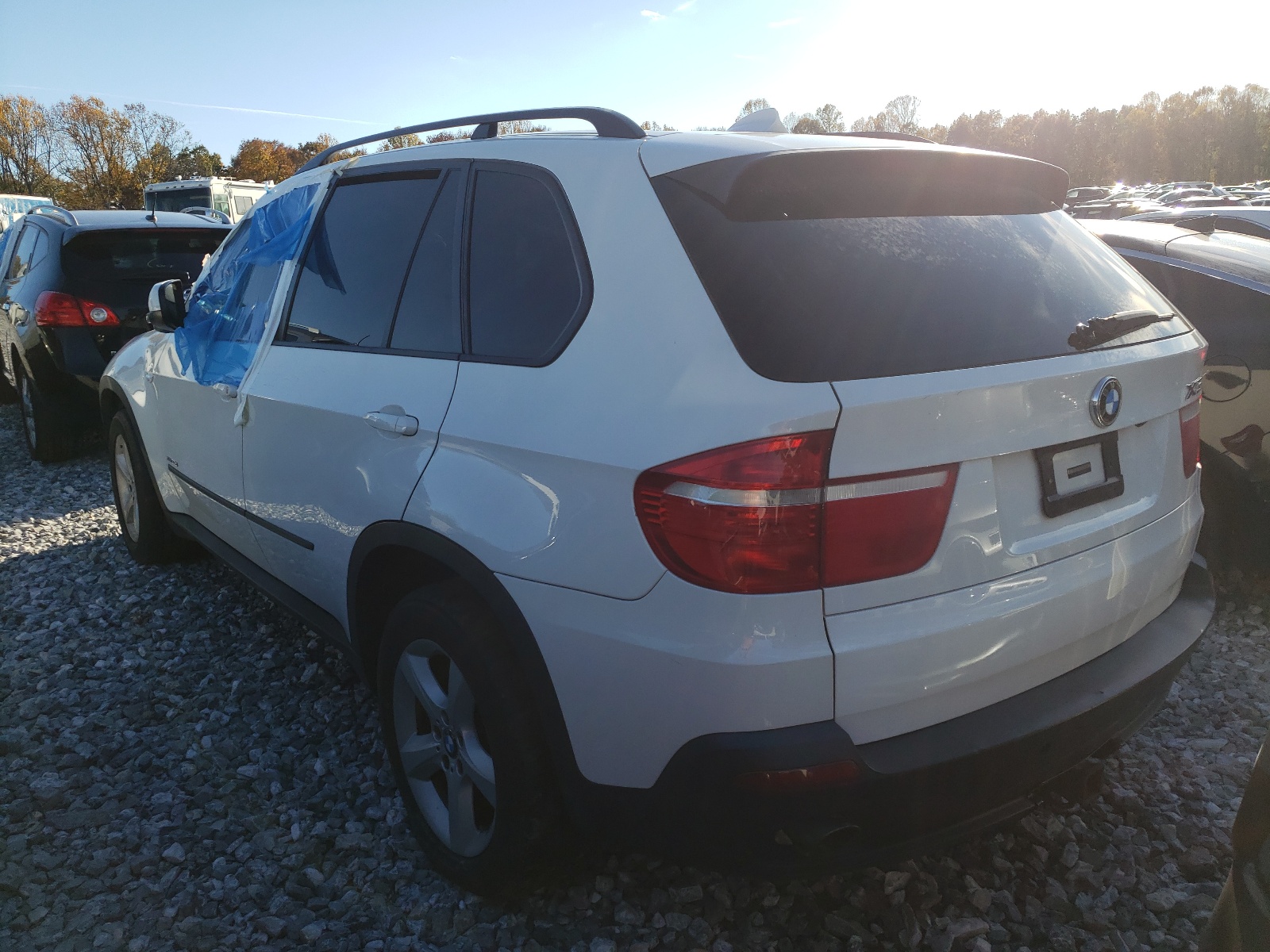 Photo 3 from auction – 2009 BMW X5 XDRIVE3 with VIN 5UXFF03509LJ95785