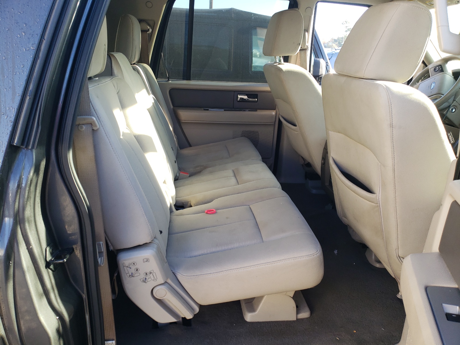 Photo 6 from auction – 2007 FORD EXPEDITION with VIN 1FMFK16557LA19886