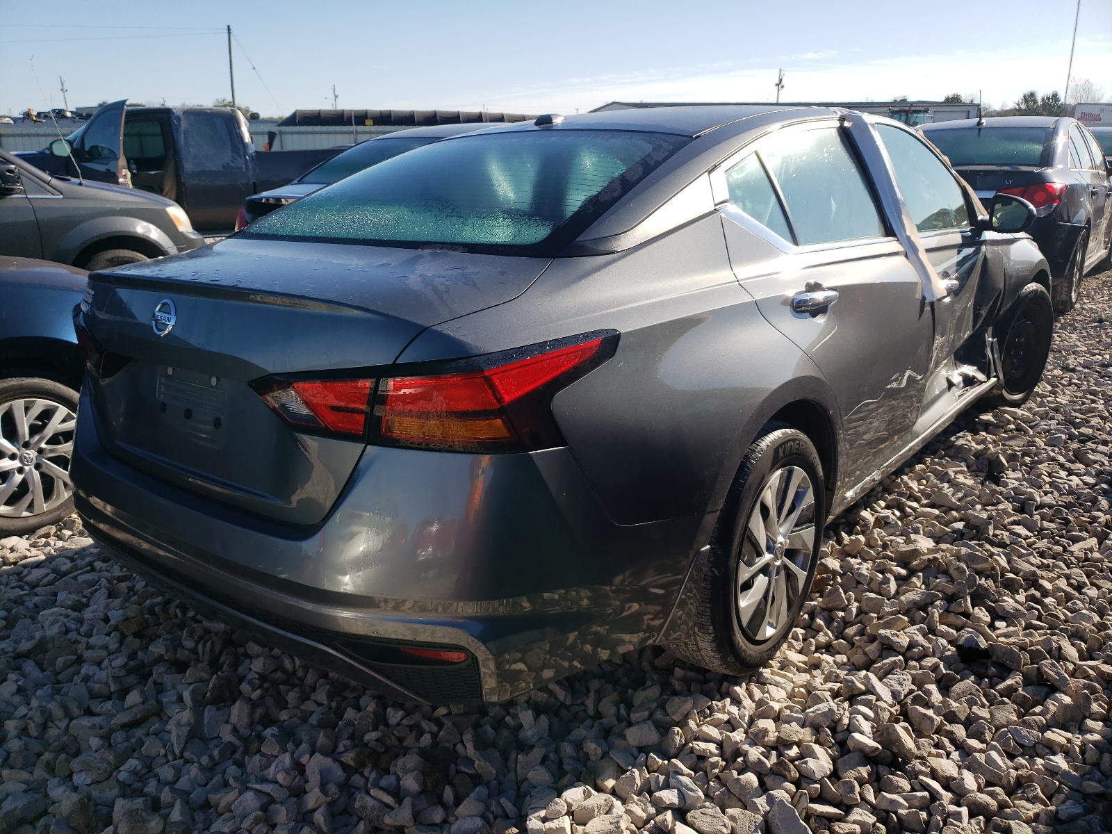 Photo 4 from auction – 2019 NISSAN ALTIMA S with VIN 1N4BL4BV9KN306951