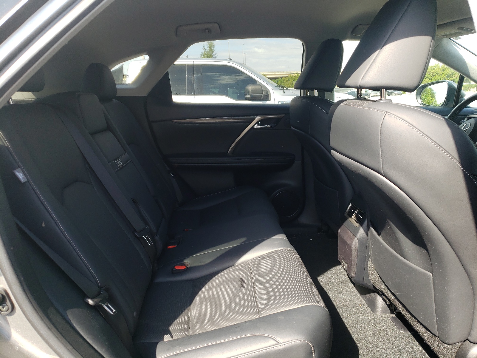 Photo 6 from auction – 2020 LEXUS RX 350 BAS with VIN 2T2AZMAA6LC164724