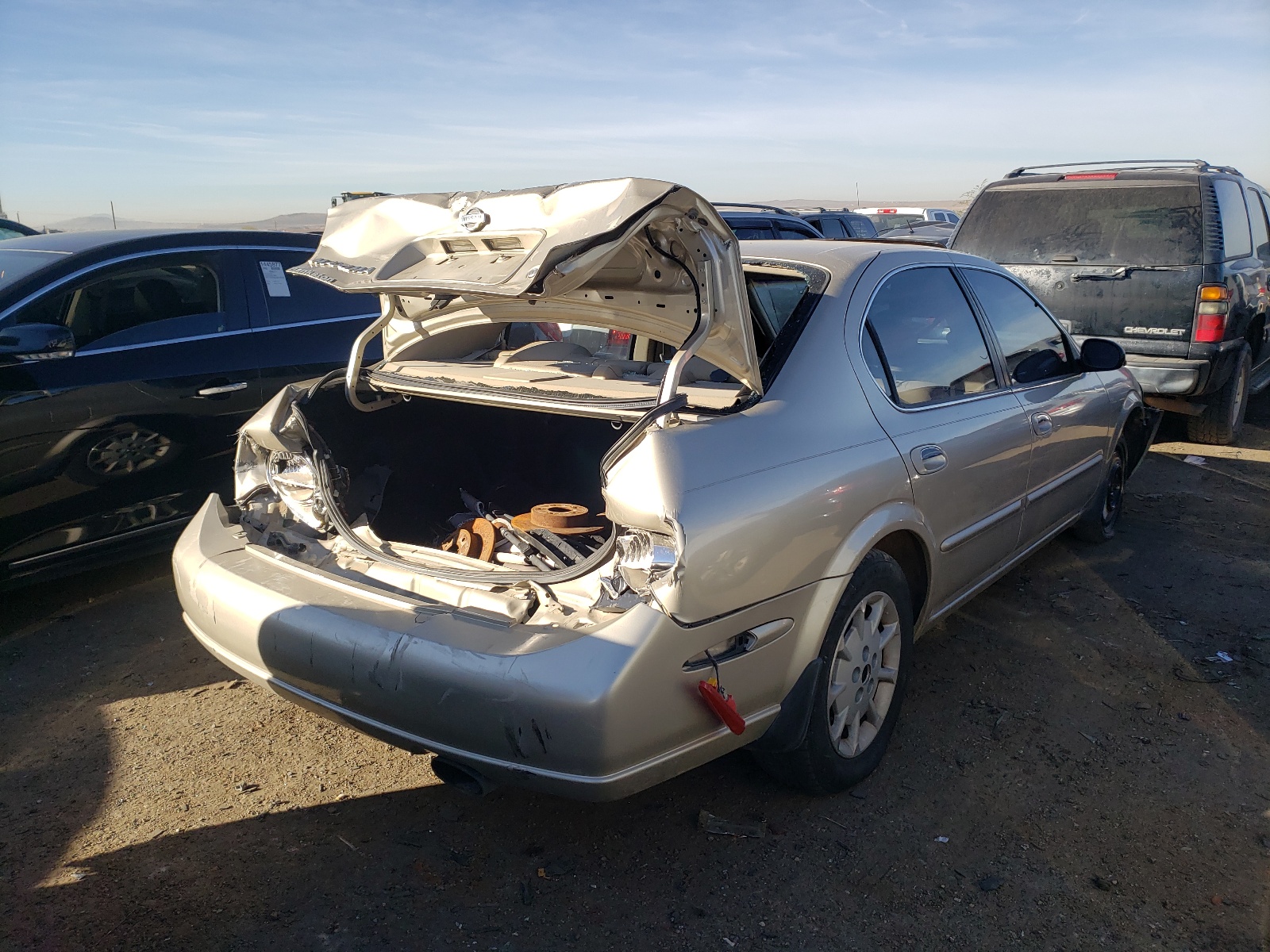 Photo 9 from auction – 2001 NISSAN MAXIMA GXE with VIN JN1CA31D91T810744