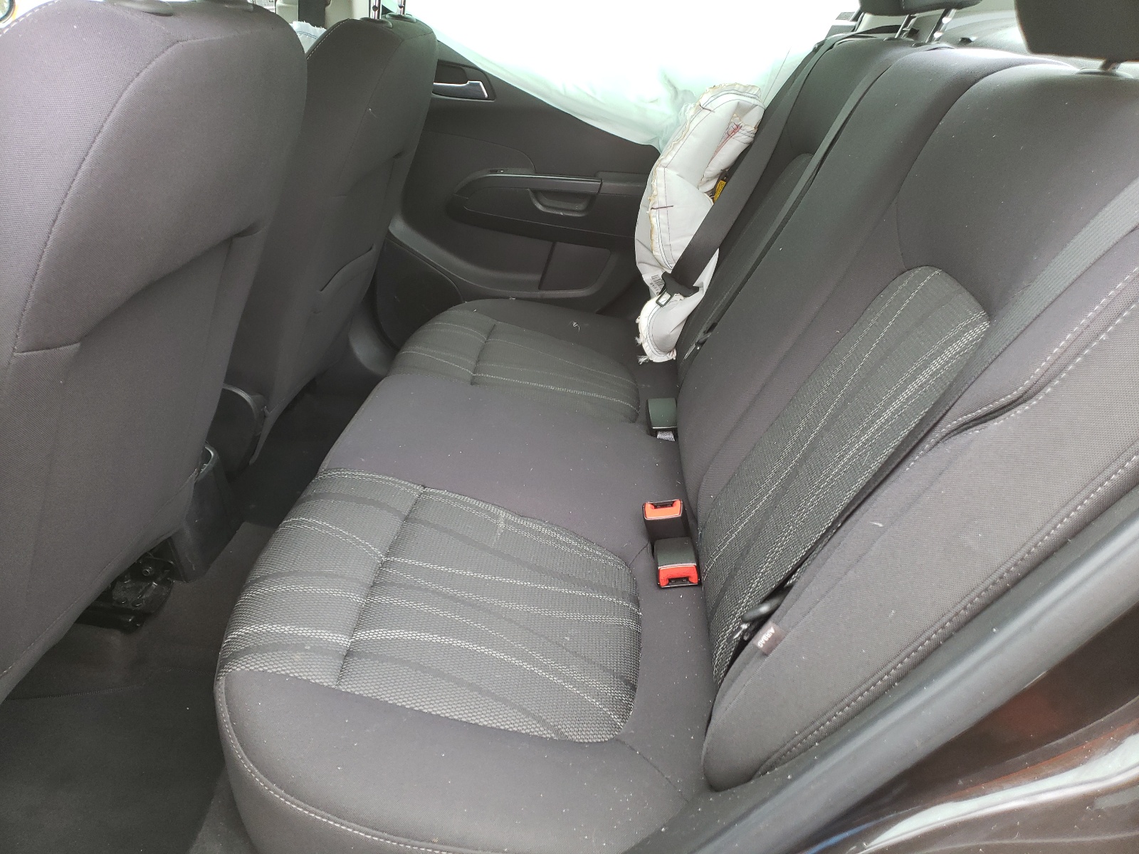 Photo 6 from auction – 2015 CHEVROLET SONIC LT with VIN 1G1JC5SH6F4174788