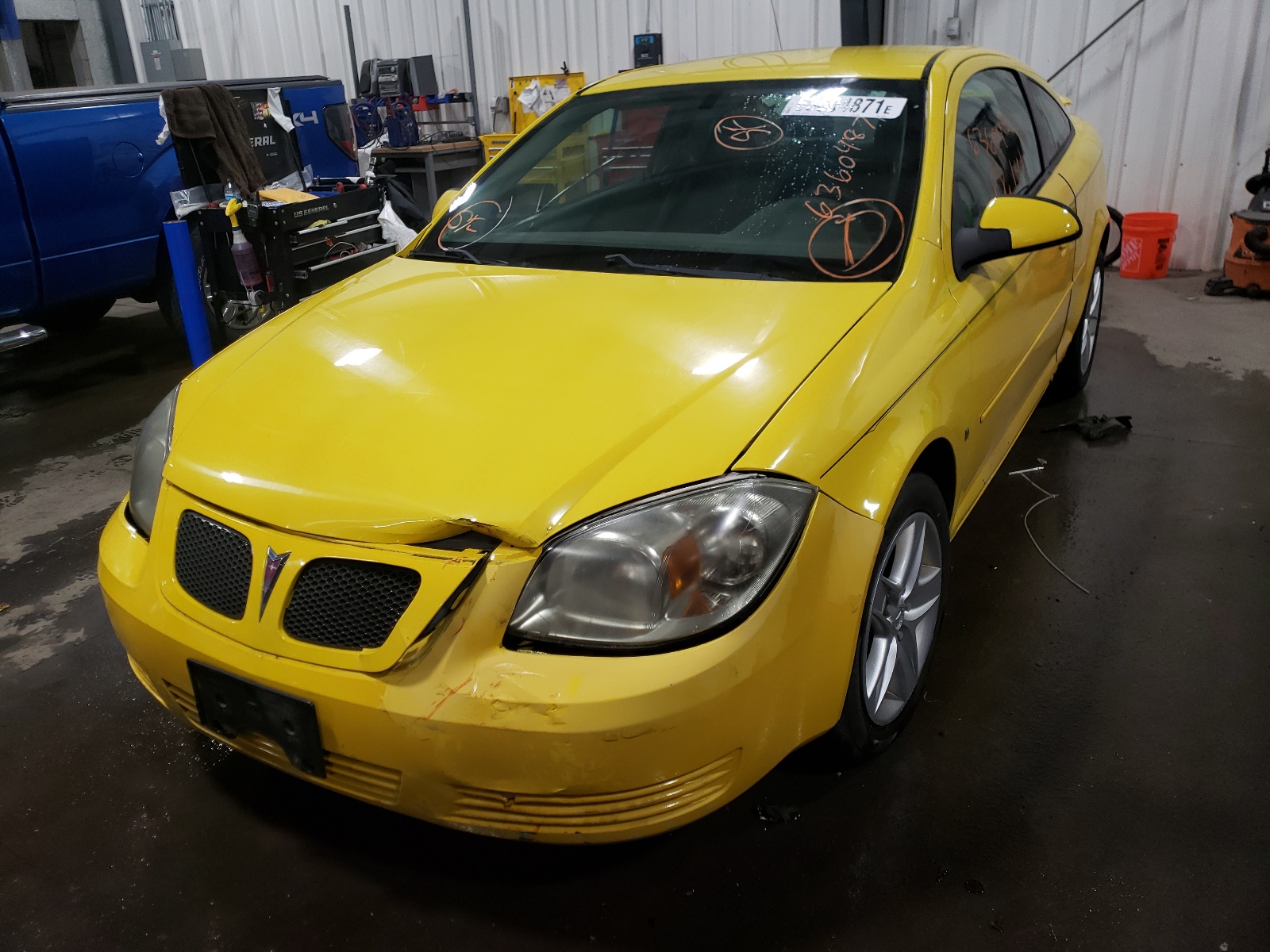 Photo 2 from auction – 2008 PONTIAC G5 with VIN 1G2AL18F787143433