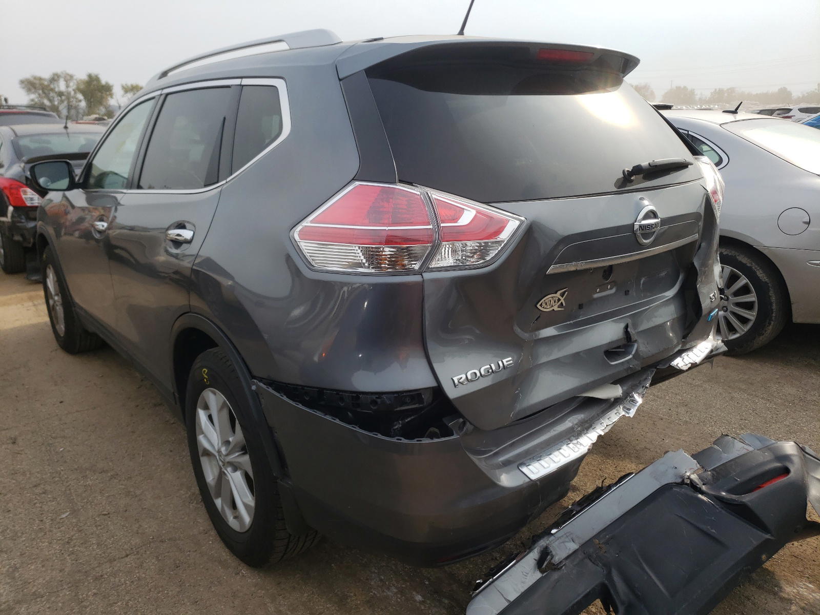 Photo 3 from auction – 2014 NISSAN ROGUE S with VIN 5N1AT2MT3EC798345