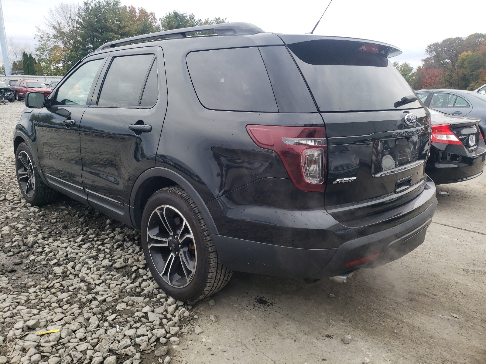 Photo 3 from auction – 2015 FORD EXPLORER S with VIN 1FM5K8GTXFGA65285