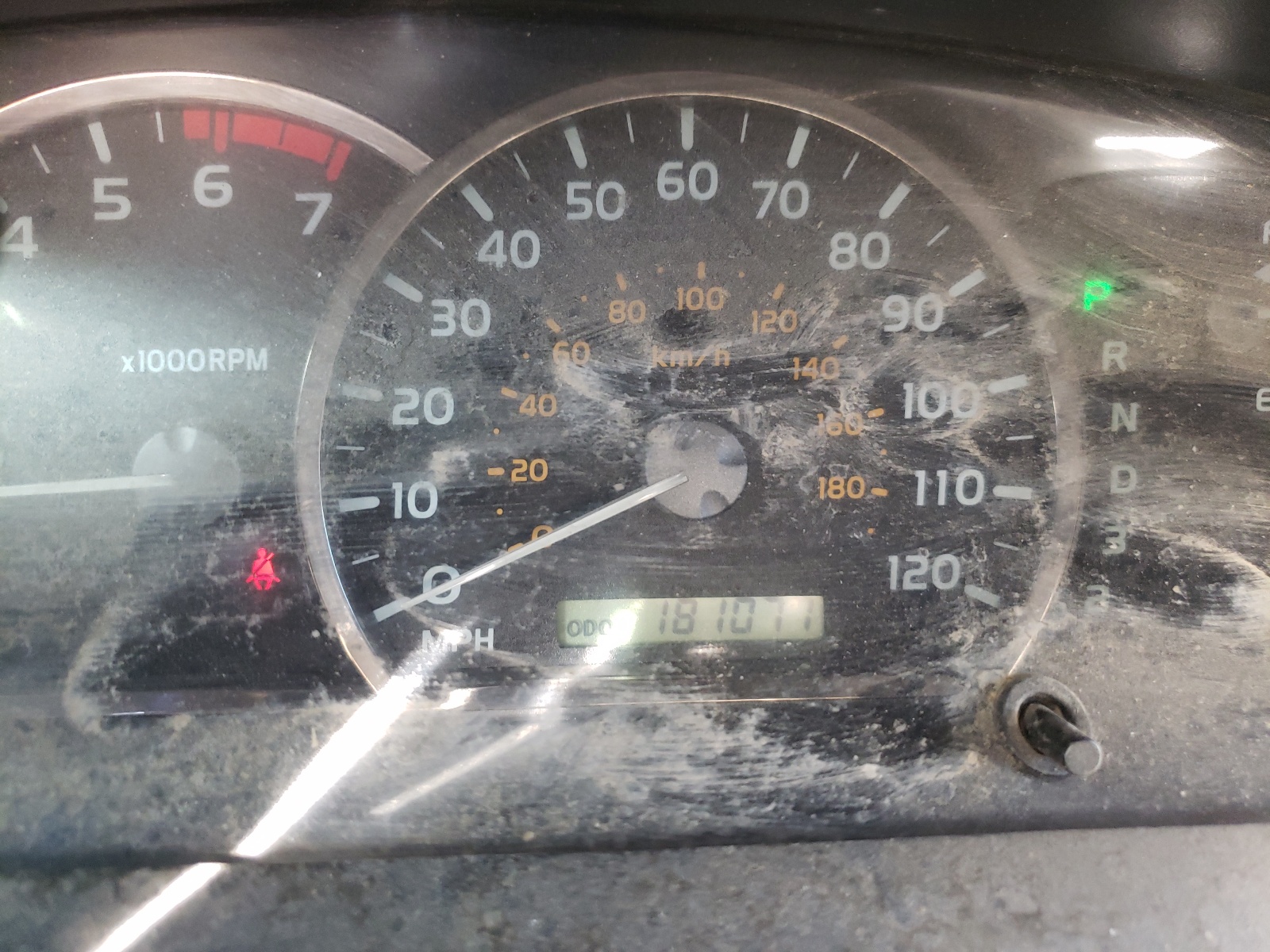 Photo 8 from auction – 2006 TOYOTA SEQUOIA SR with VIN 5TDBT44A26S273327