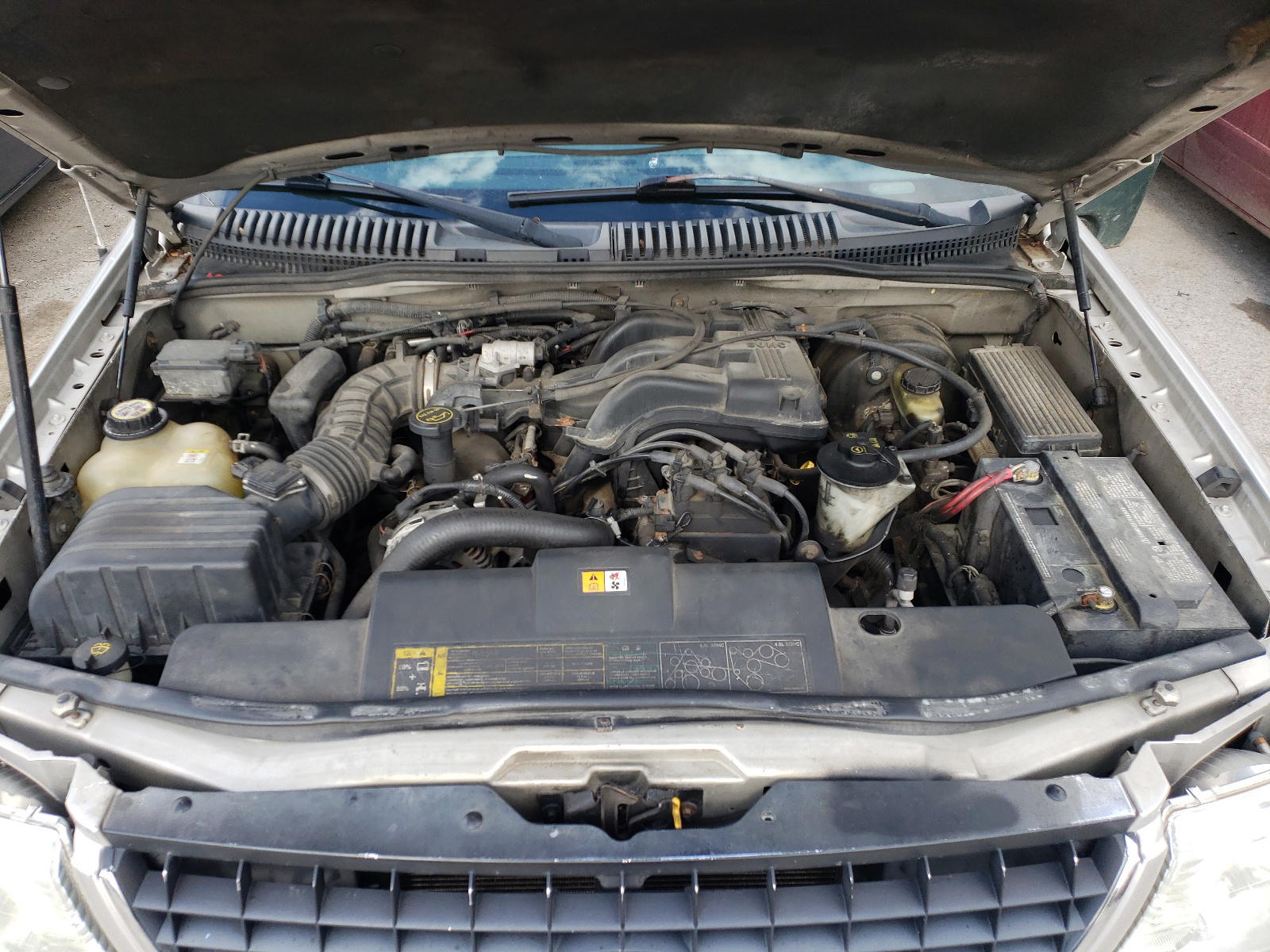 Photo 7 from auction – 2003 FORD EXPLORER X with VIN 1FMZU73K53ZA77931