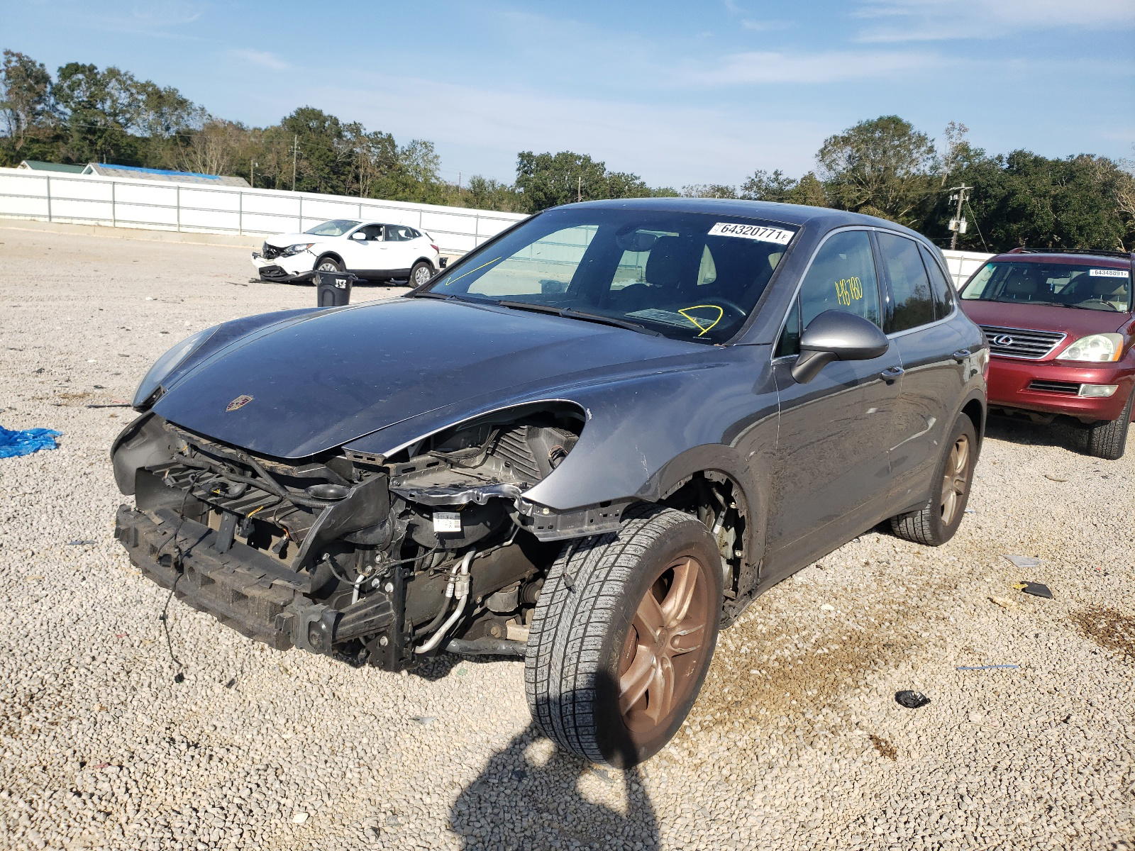 Photo 2 from auction – 2013 PORSCHE CAYENNE with VIN WP1AA2A23DLA03877