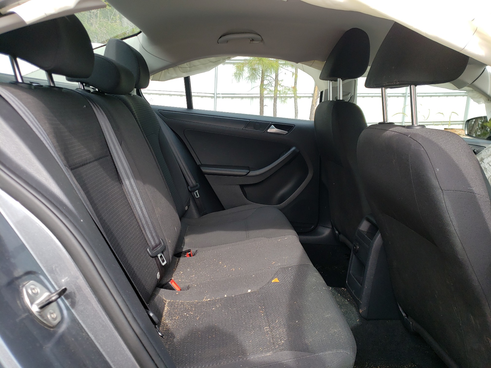 Photo 6 from auction – 2015 VOLKSWAGEN JETTA BASE with VIN 3VW1K7AJ8FM213523