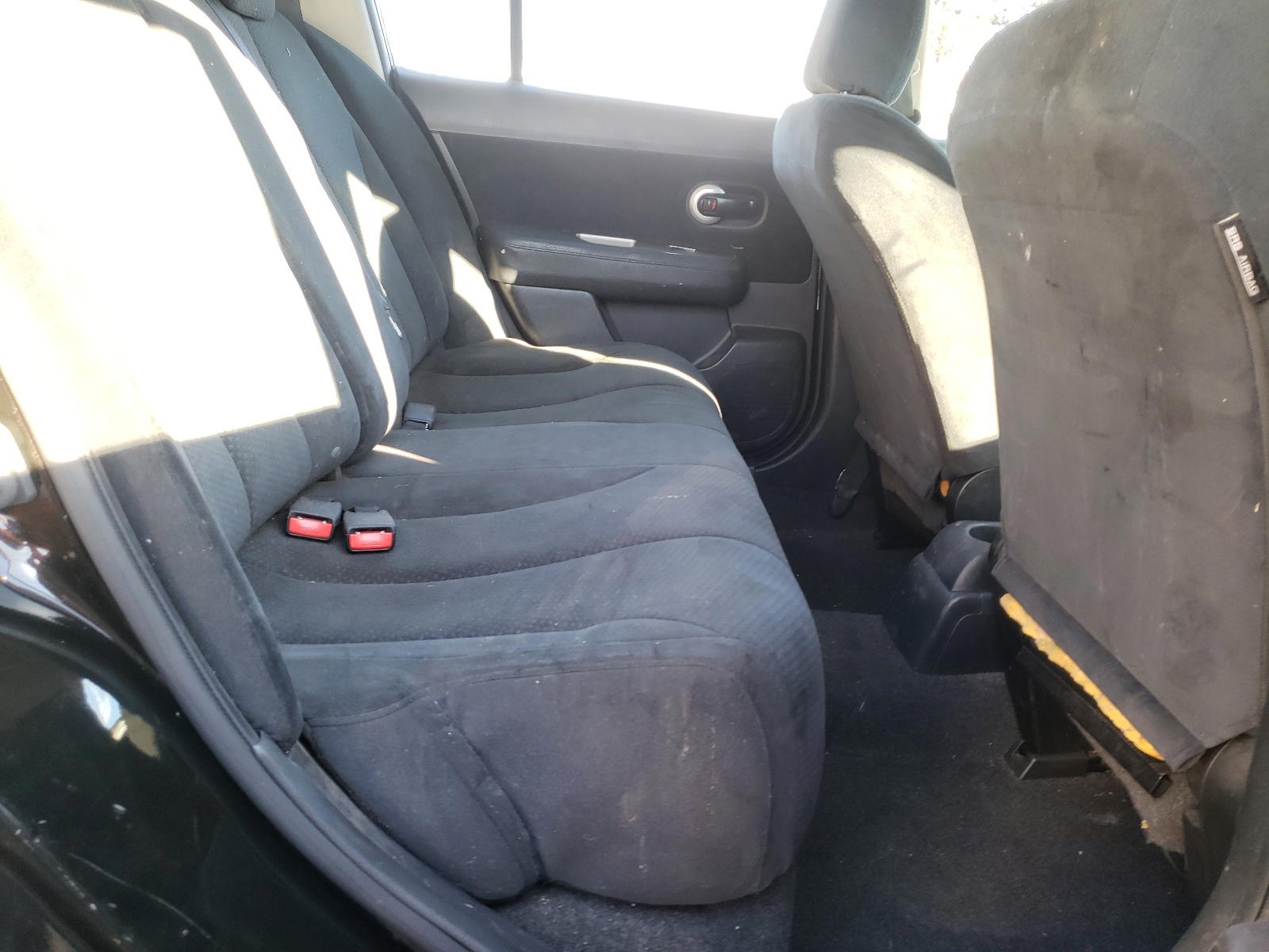 Photo 6 from auction – 2010 NISSAN VERSA with VIN 3N1BC1CPXAL402257