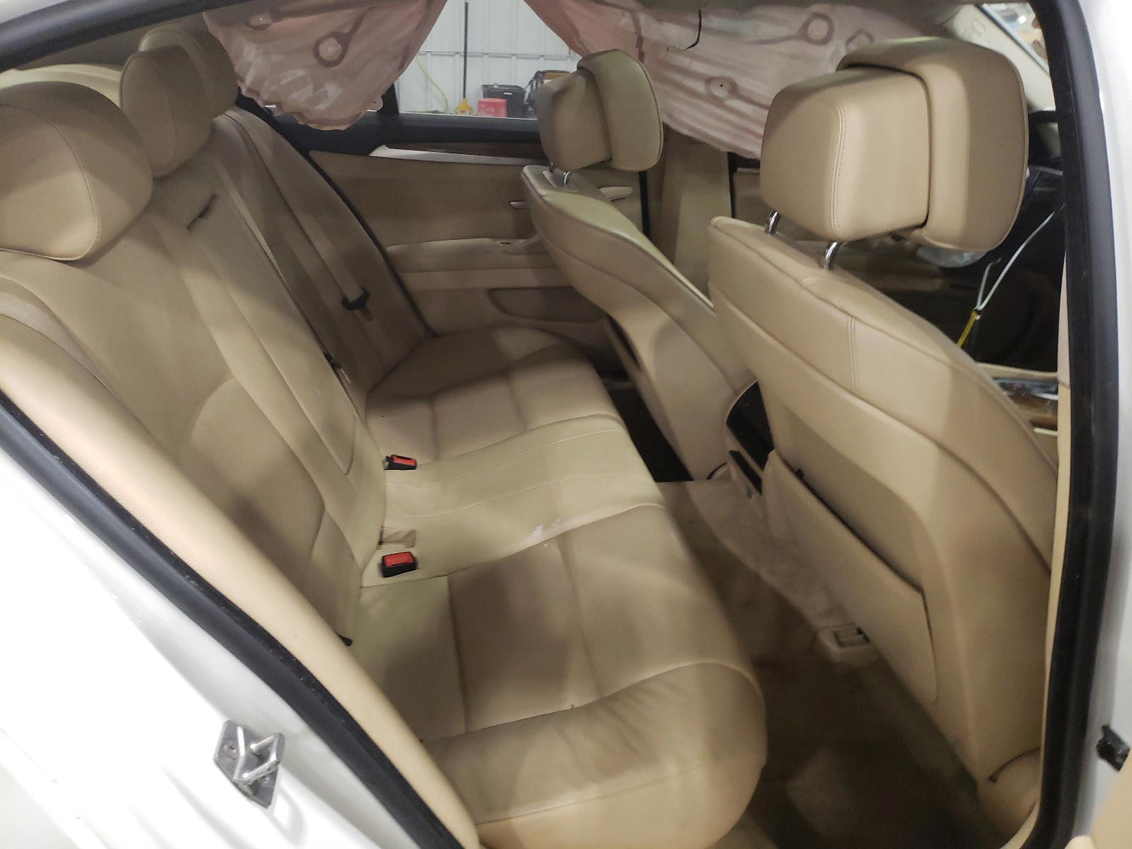 Photo 6 from auction – 2011 BMW 535 XI with VIN WBAFU7C57BC872205