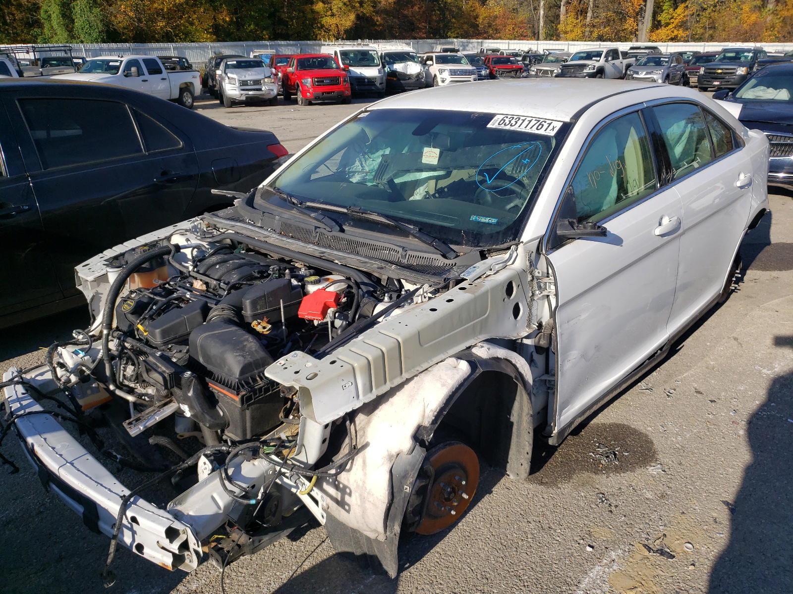 Photo 2 from auction – 2016 FORD TAURUS SE with VIN 1FAHP2D85GG131054