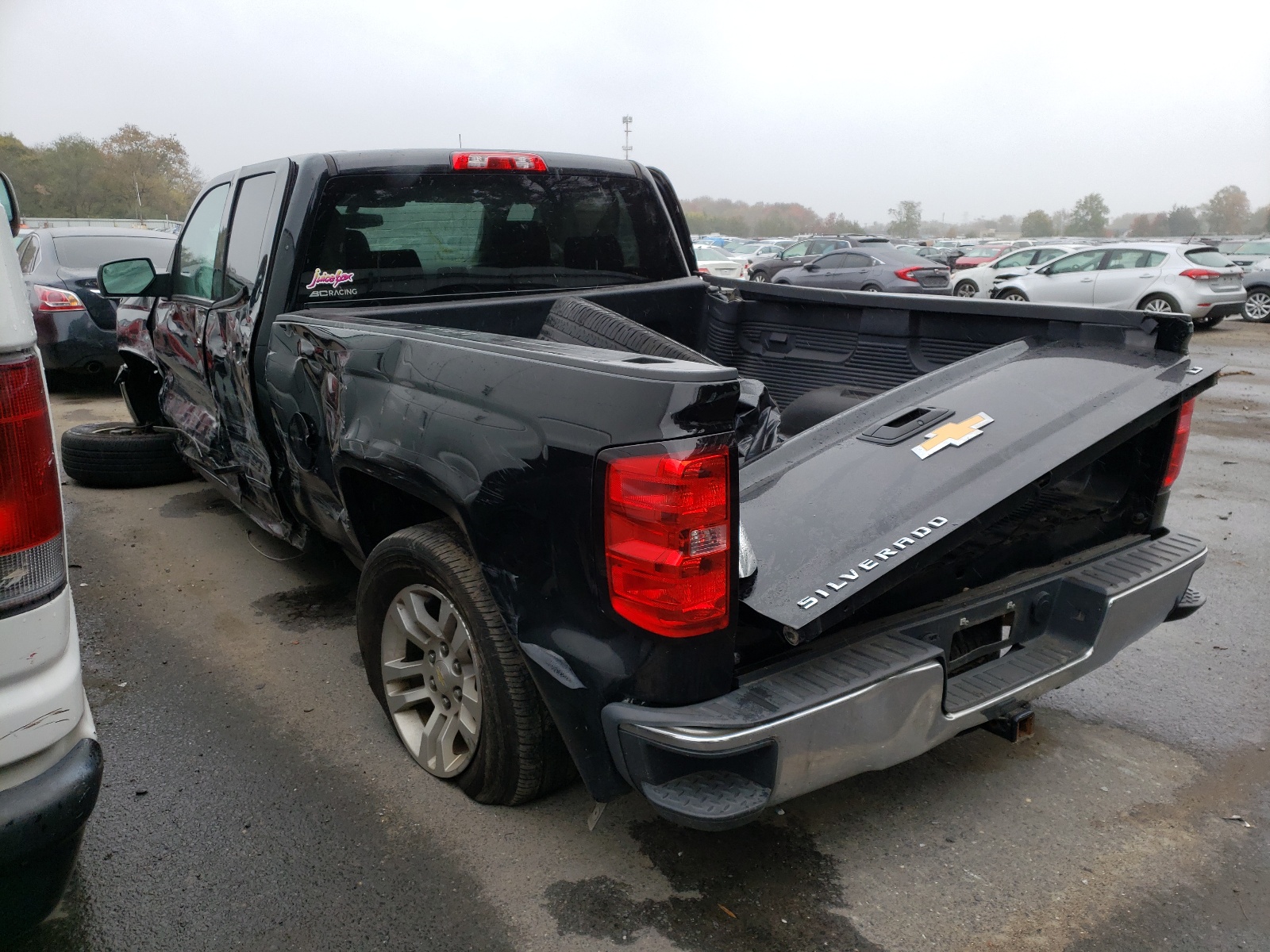 Photo 3 from auction – 2015 CHEVROLET SILVERADO with VIN 1GCRCREC1FZ391962