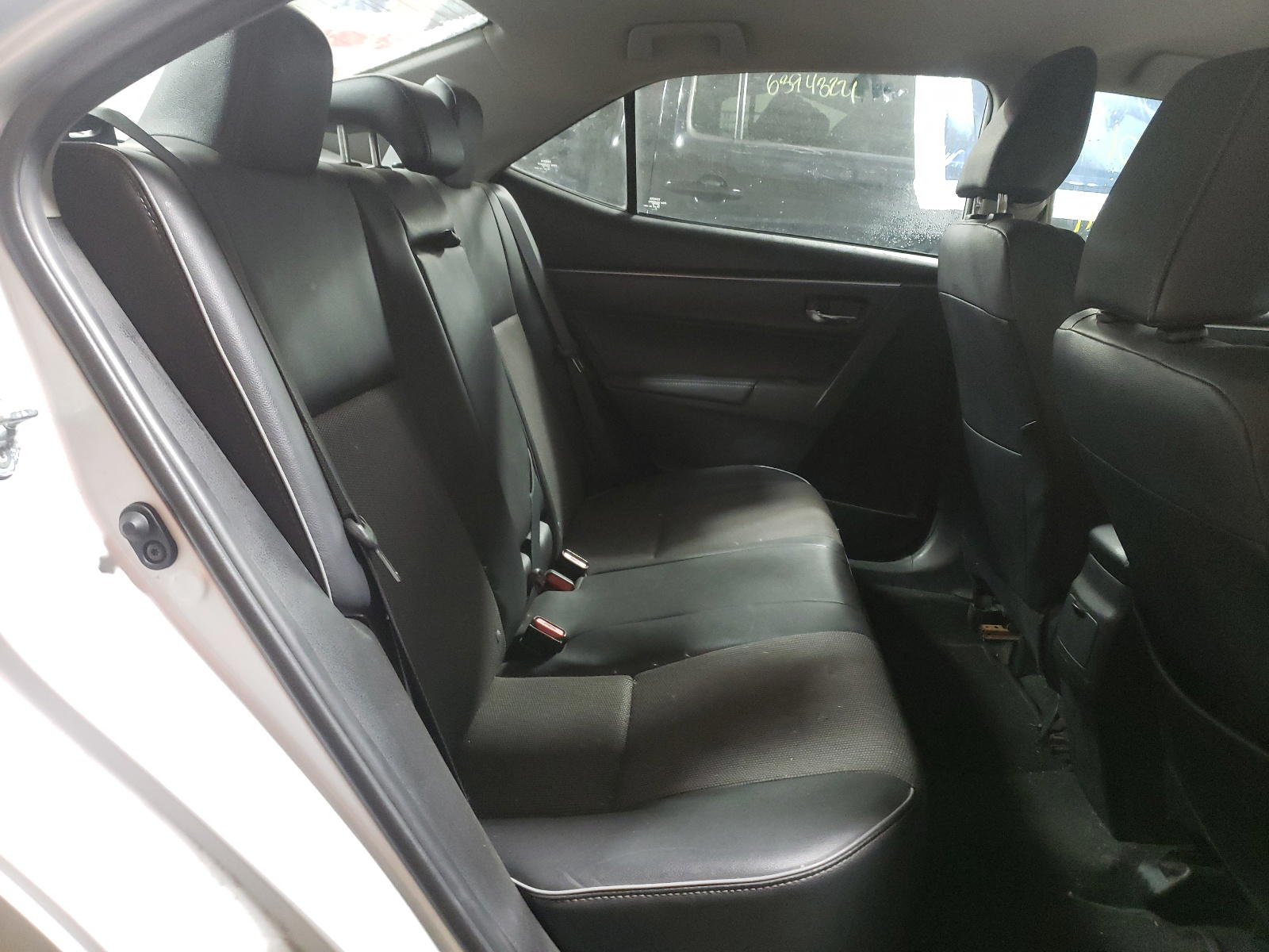 Photo 6 from auction – 2016 TOYOTA COROLLA L with VIN 5YFBURHE7GP473914