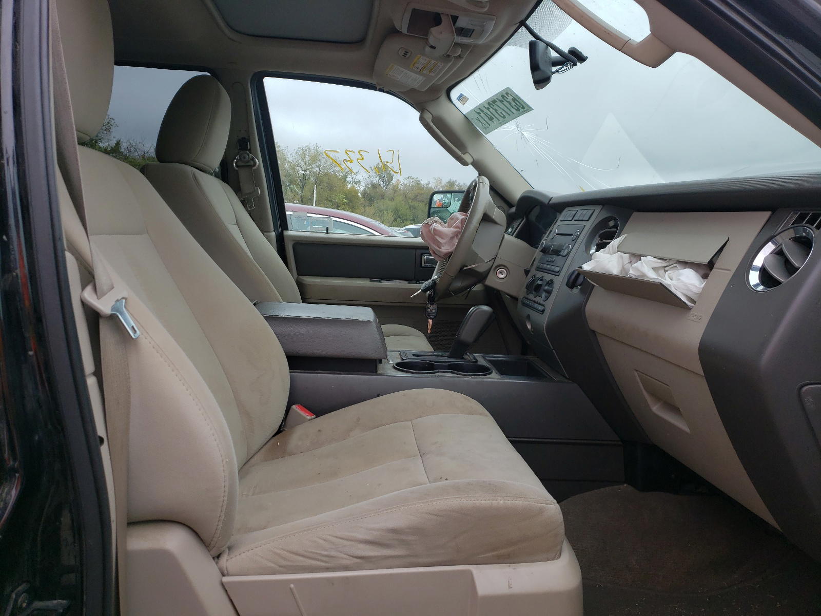 Photo 5 from auction – 2014 FORD EXPEDITION with VIN 1FMJK1H54EEF01029