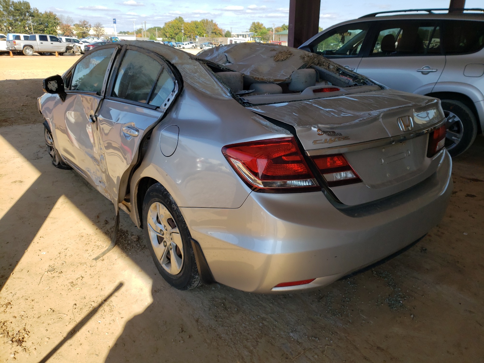 Photo 3 from auction – 2013 HONDA CIVIC LX with VIN 19XFB2F5XDE009899
