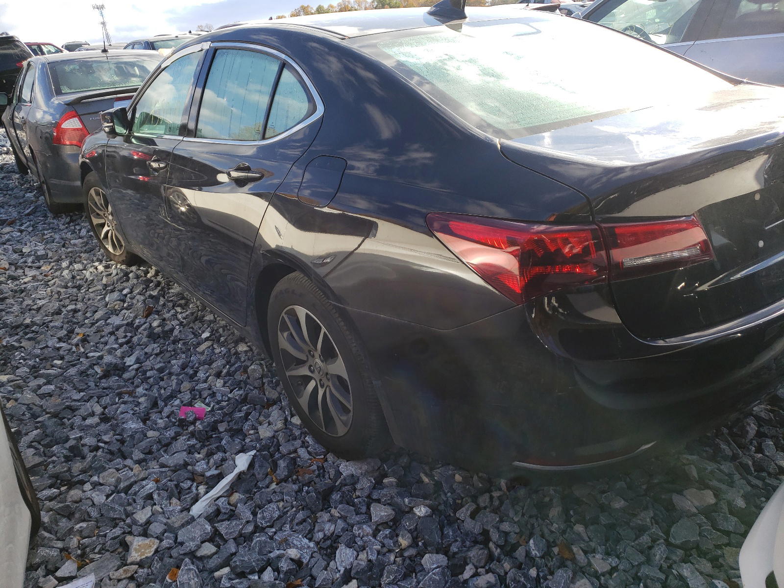Photo 3 from auction – 2016 ACURA TLX TECH with VIN 19UUB1F55GA010730