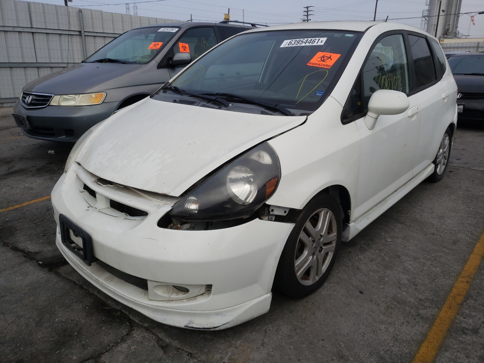 Photo 2 from auction – 2007 HONDA FIT S with VIN JHMGD38647S049762
