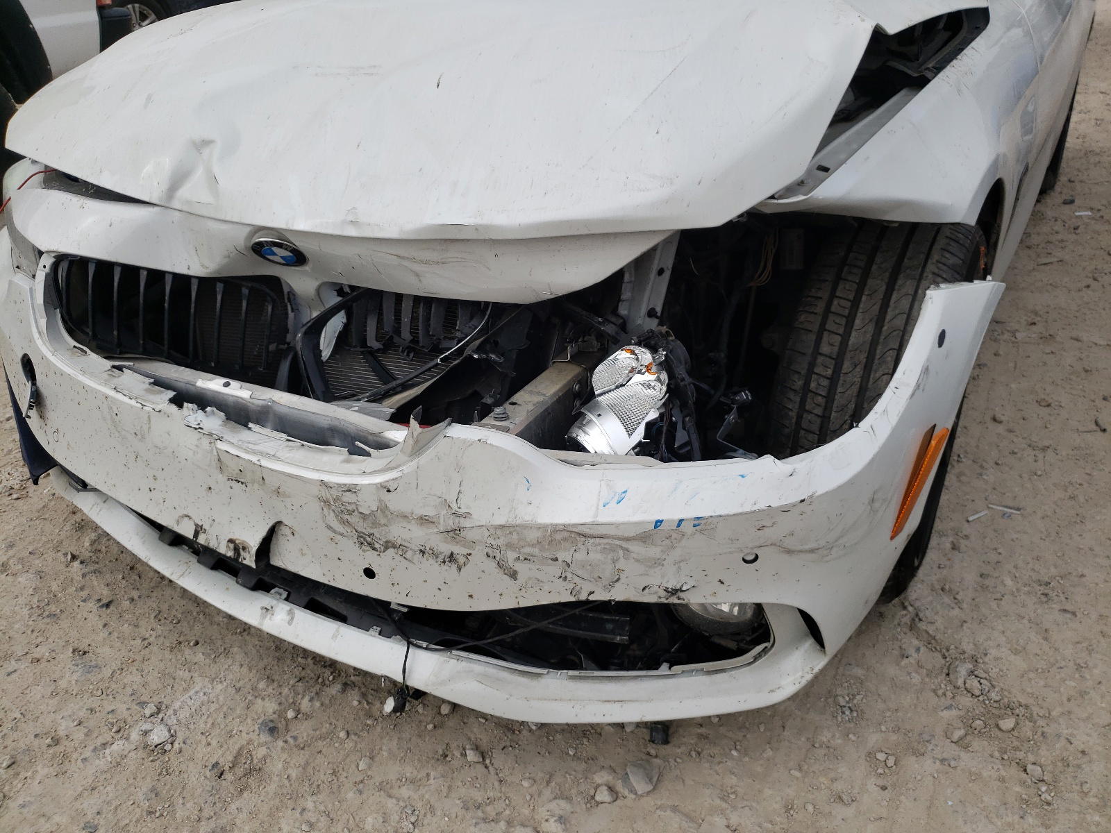 Photo 9 from auction – 2017 BMW 440I with VIN WBA4P1C53HK522032