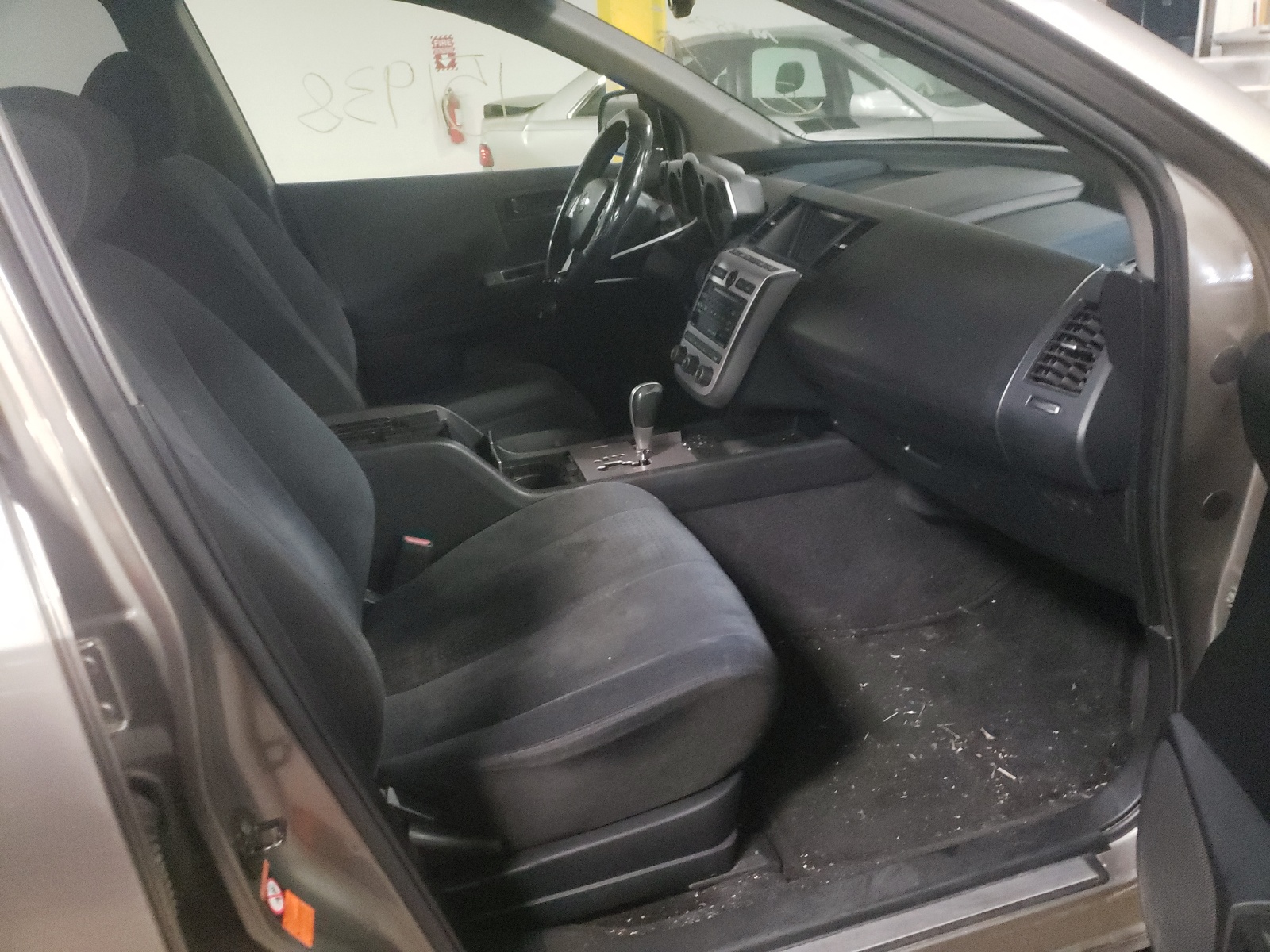Photo 5 from auction – 2004 NISSAN MURANO SL with VIN JN8AZ08W84W335839