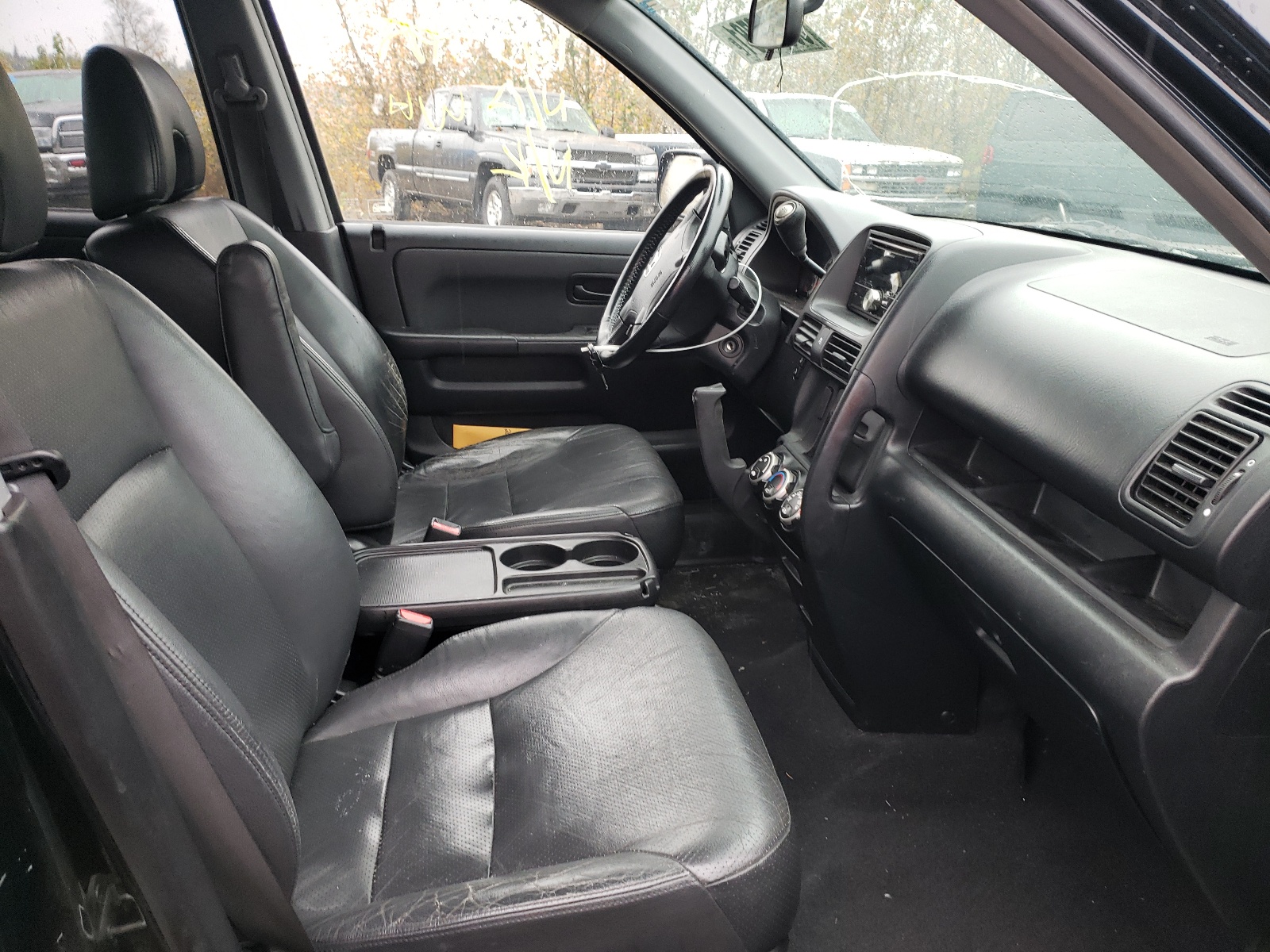 Photo 5 from auction – 2005 HONDA CR-V SE with VIN JHLRD789X5C805780