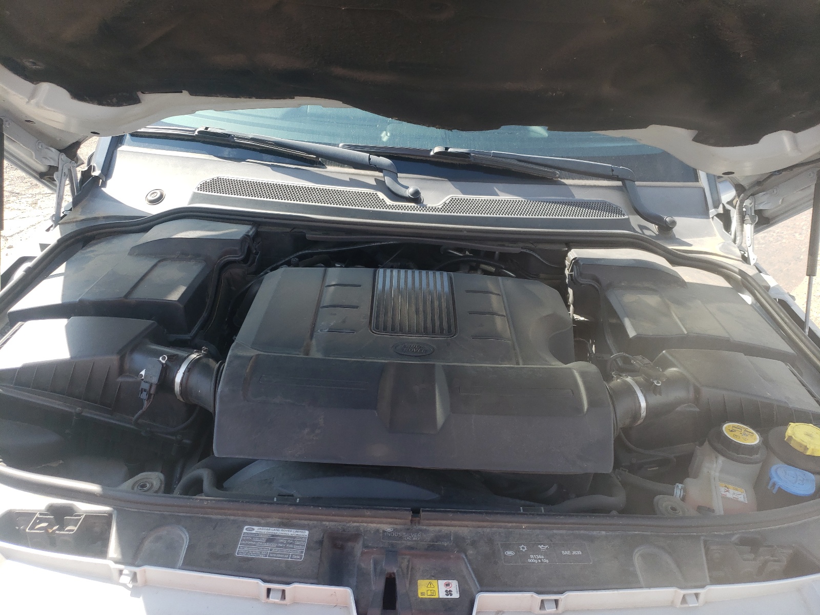 Photo 7 from auction – 2013 LAND ROVER LR4 HSE with VIN SALAG2D42DA683837