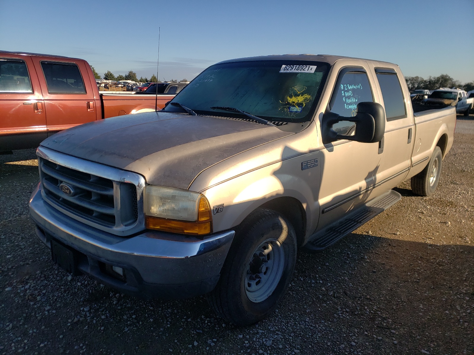 Photo 2 from auction – 1999 FORD F350 with VIN 1FTSW30F2XEA58153