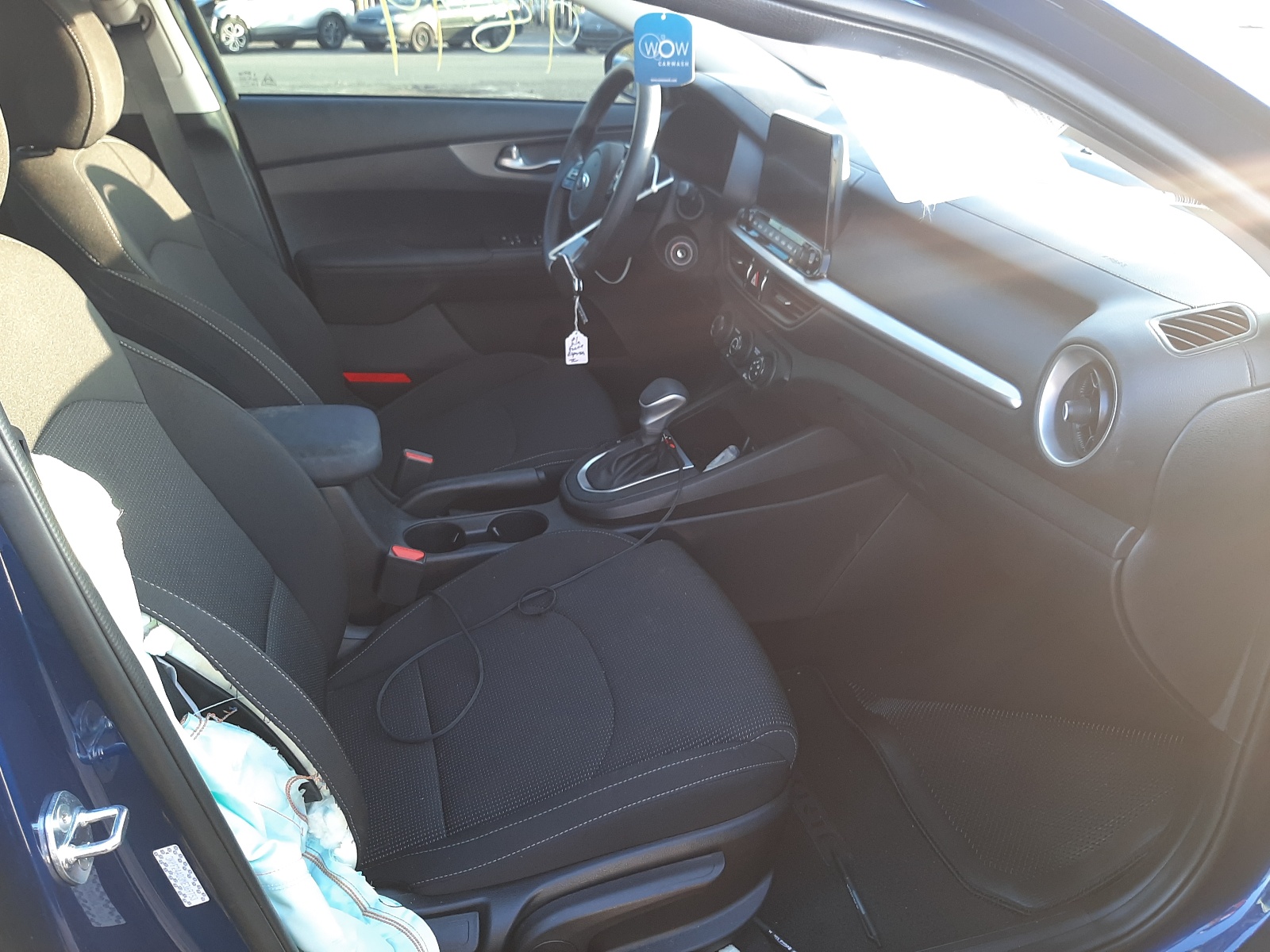 Photo 5 from auction – 2021 KIA FORTE FE with VIN 3KPF24AD3ME369753