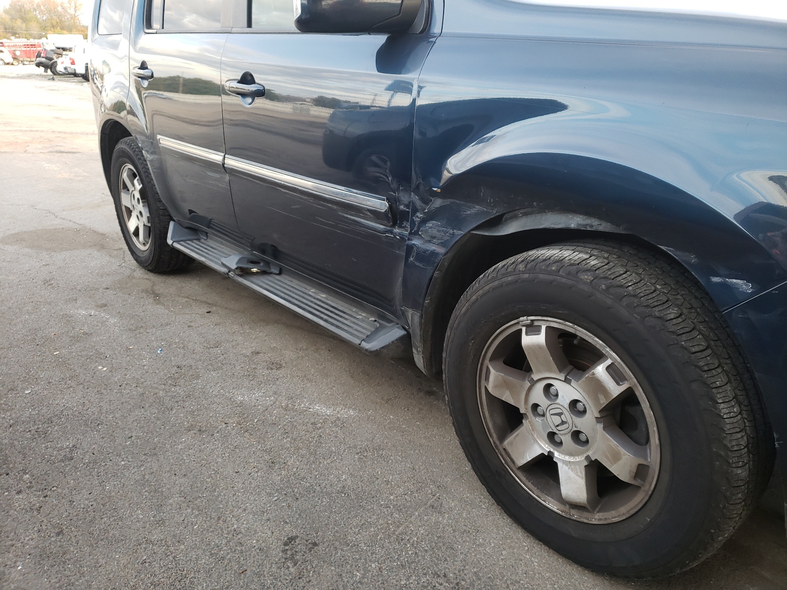 Photo 9 from auction – 2010 HONDA PILOT TOUR with VIN 5FNYF4H90AB003642