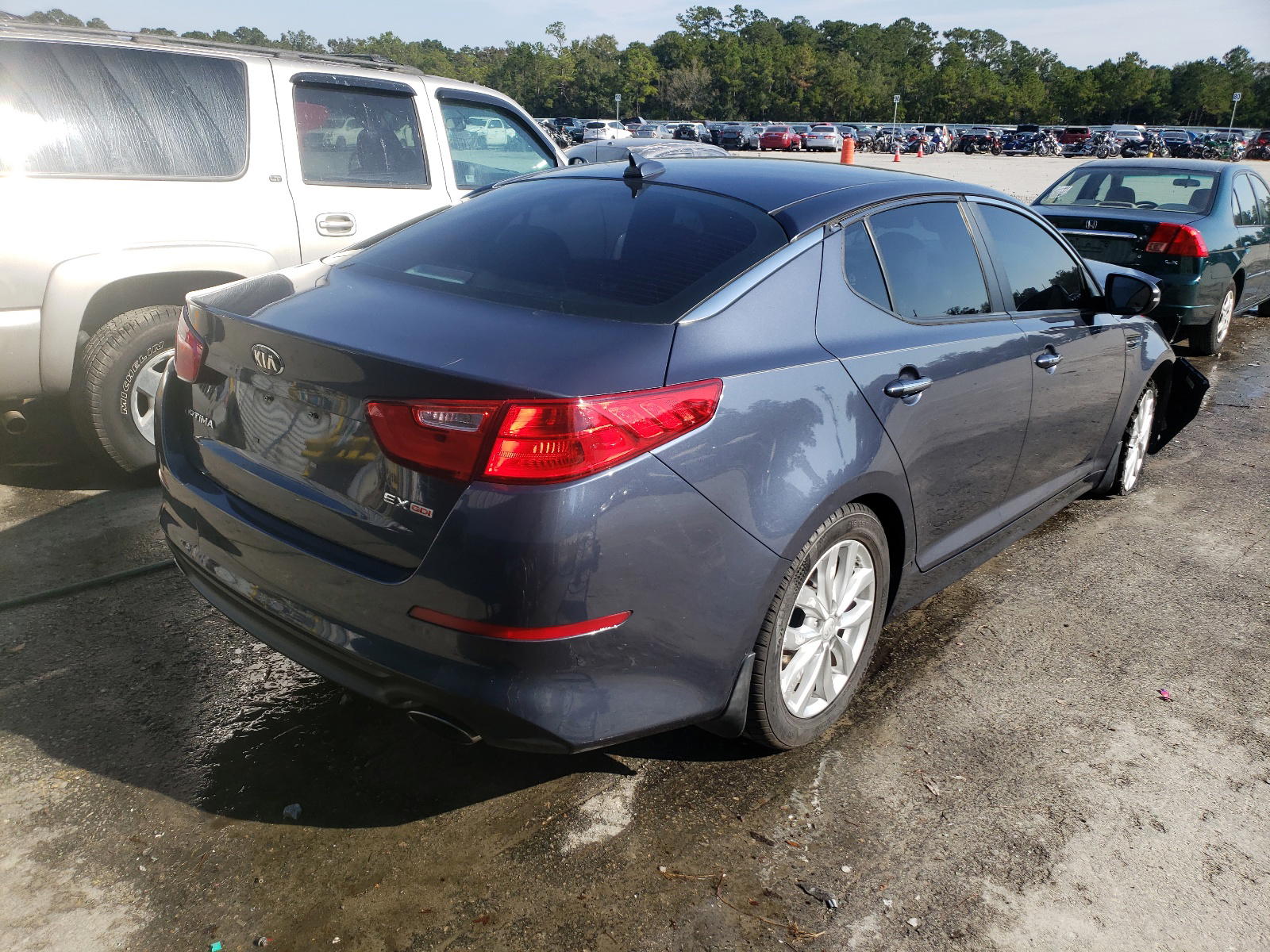 Photo 4 from auction – 2015 KIA OPTIMA EX with VIN 5XXGN4A70FG455635