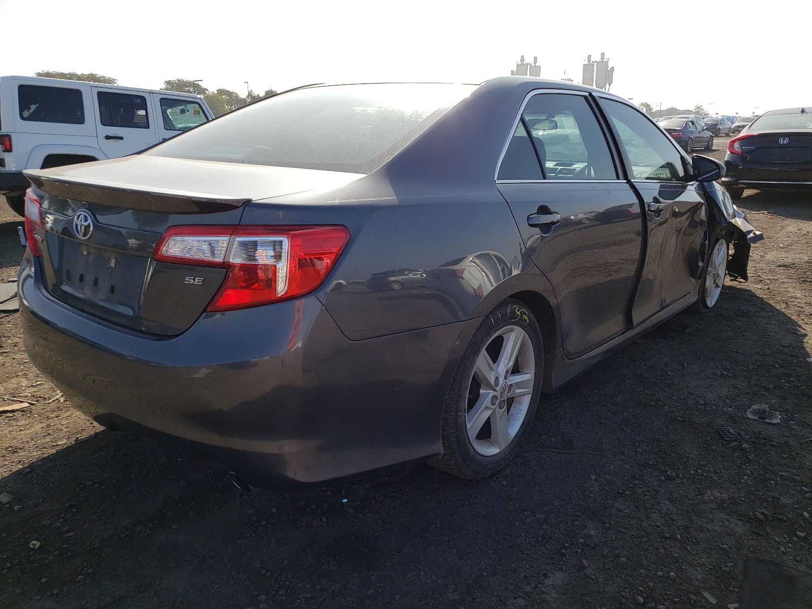 Zdjęcie 4 z aukcji – 2012 TOYOTA CAMRY BASE z VIN 4T1BF1FK7CU535891