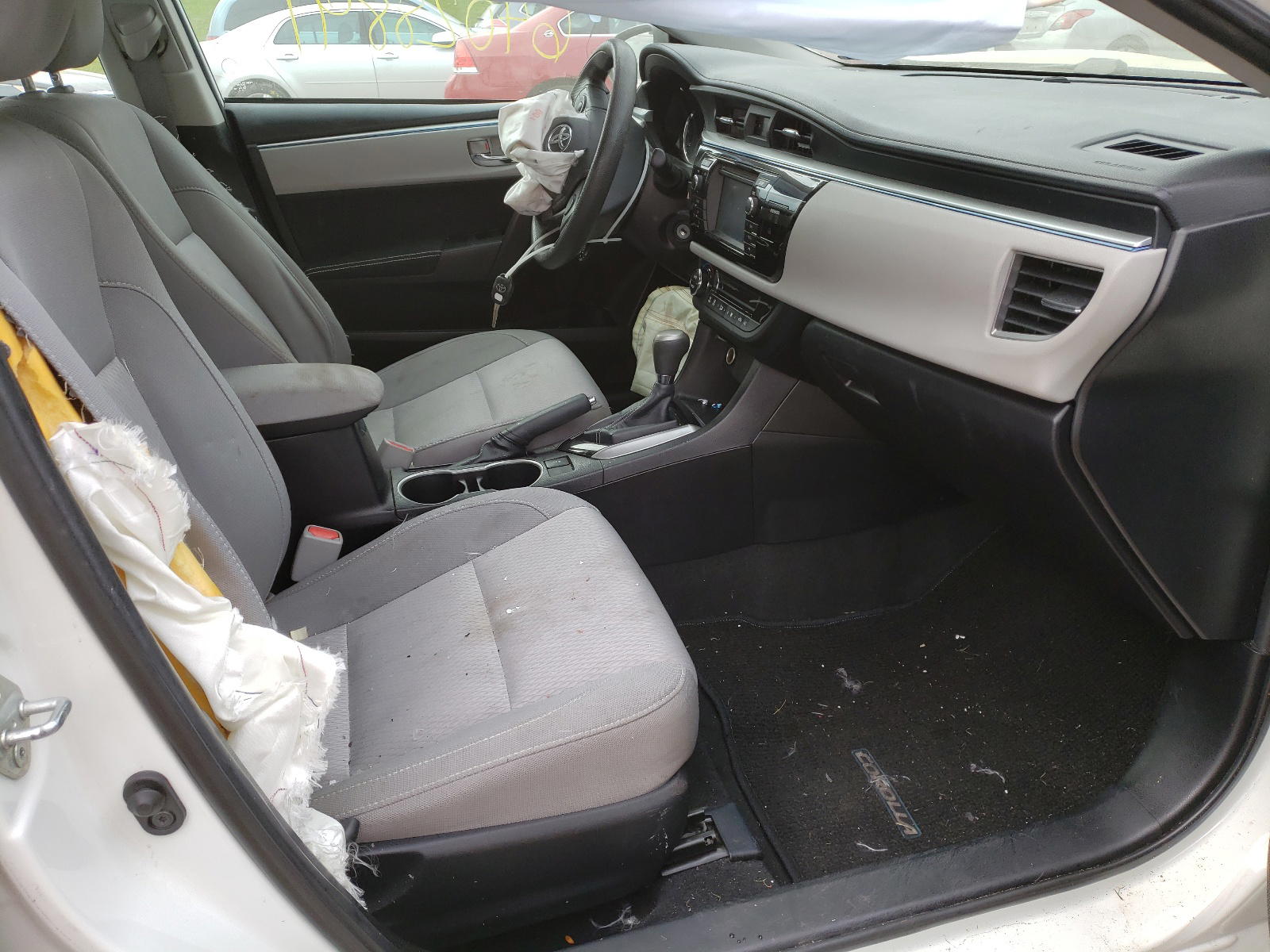Photo 5 from auction – 2014 TOYOTA COROLLA L with VIN 2T1BURHE5EC213797