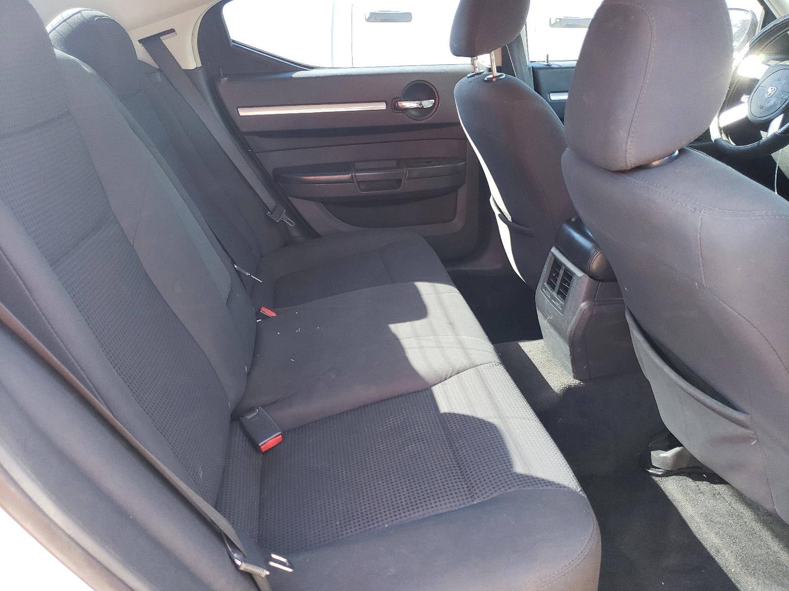Photo 6 from auction – 2010 DODGE CHARGER SX with VIN 2B3CA3CV3AH294544