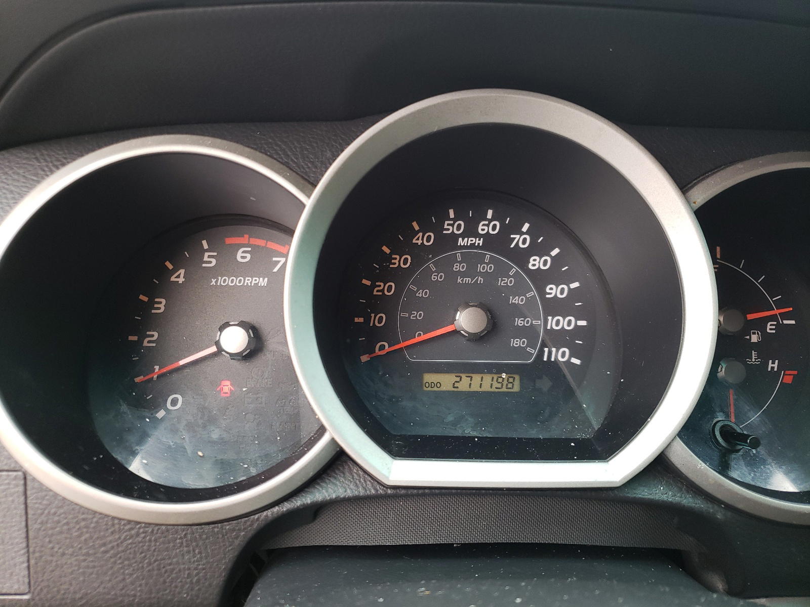 Photo 8 from auction – 2007 TOYOTA 4RUNNER SR with VIN JTEBU14R970117996