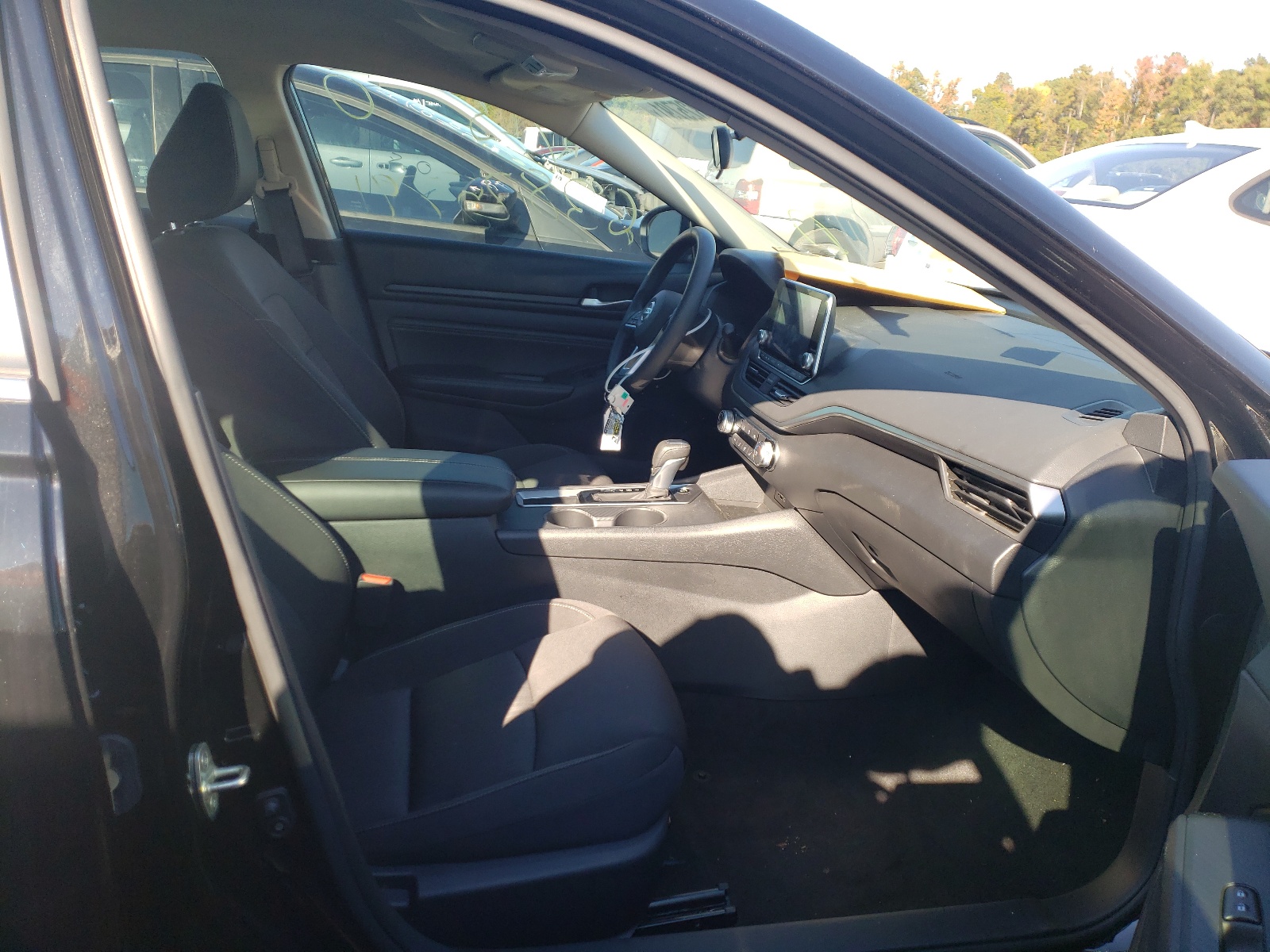 Photo 5 from auction – 2020 NISSAN ALTIMA S with VIN 1N4BL4BV4LC259020