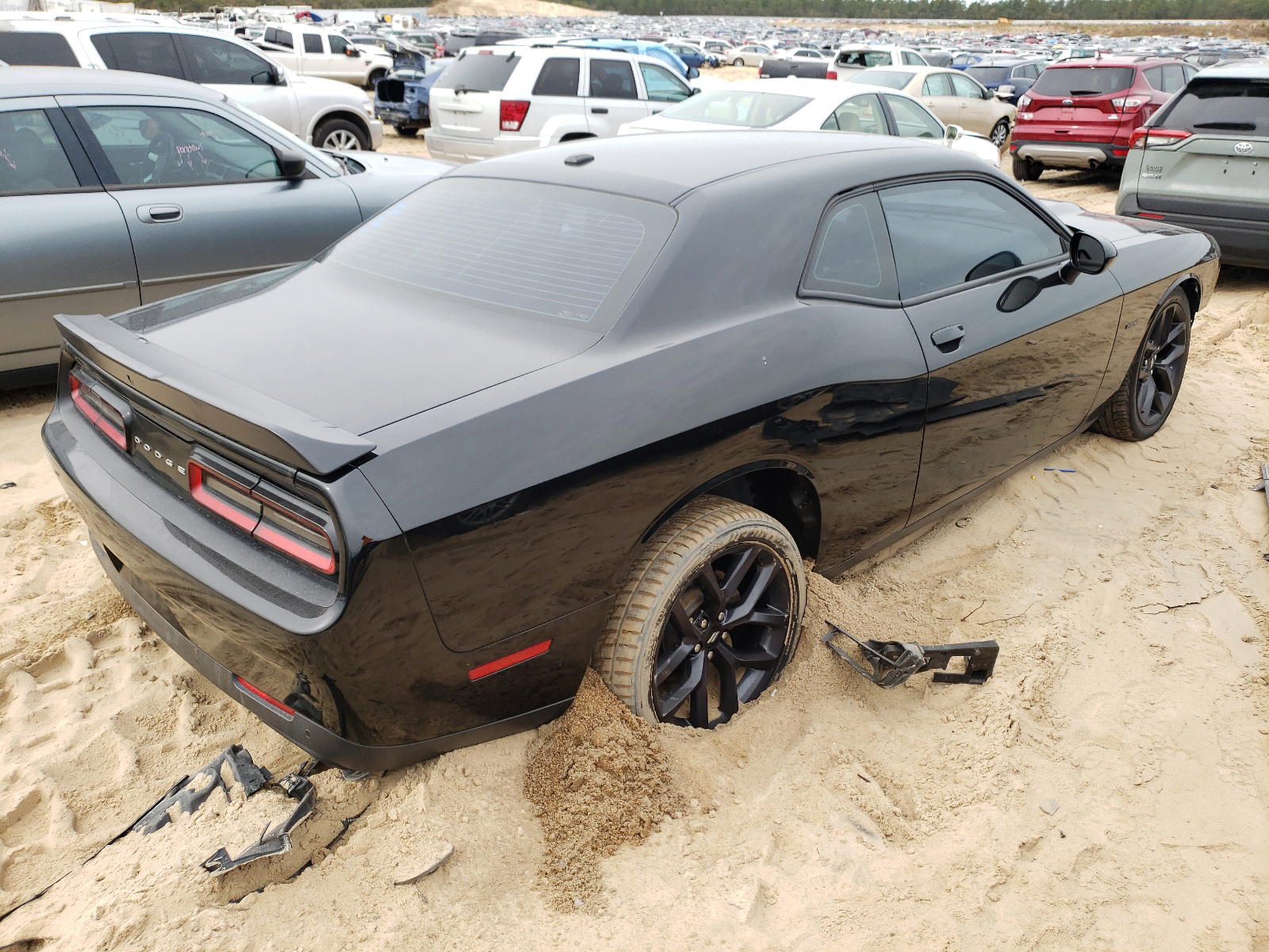 Photo 4 from auction – 2019 DODGE CHALLENGER with VIN 2C3CDZBT7KH724316