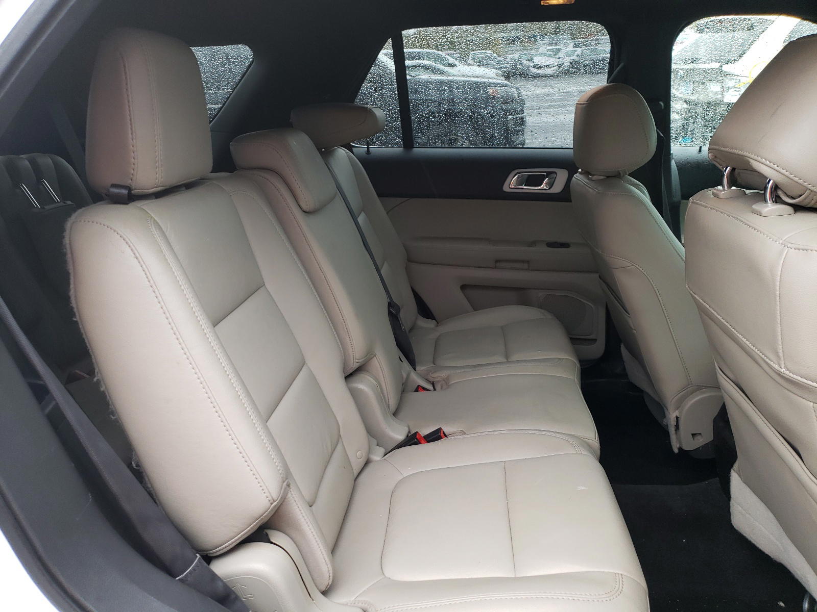 Photo 6 from auction – 2015 FORD EXPLORER X with VIN 1FM5K8D81FGA34796