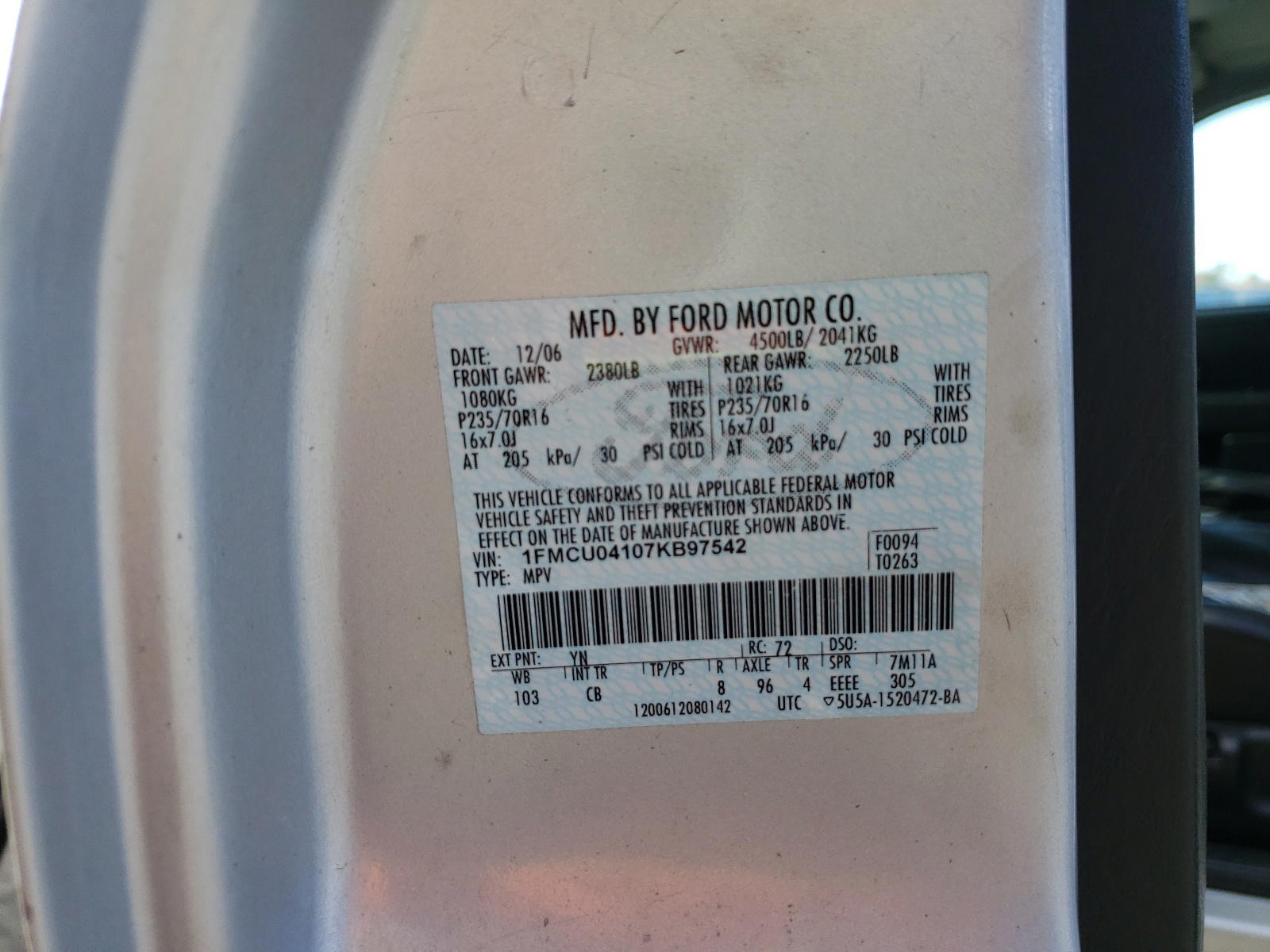 Photo 10 from auction – 2007 FORD ESCAPE LIM with VIN 1FMCU04107KB97542
