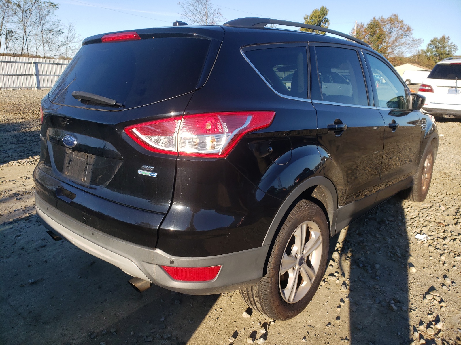 Photo 4 from auction – 2016 FORD ESCAPE SE with VIN 1FMCU9GX4GUC48291