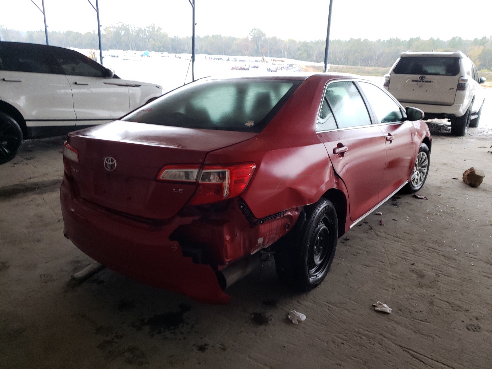 Photo 4 from auction – 2014 TOYOTA CAMRY L with VIN 4T1BF1FK9EU811670